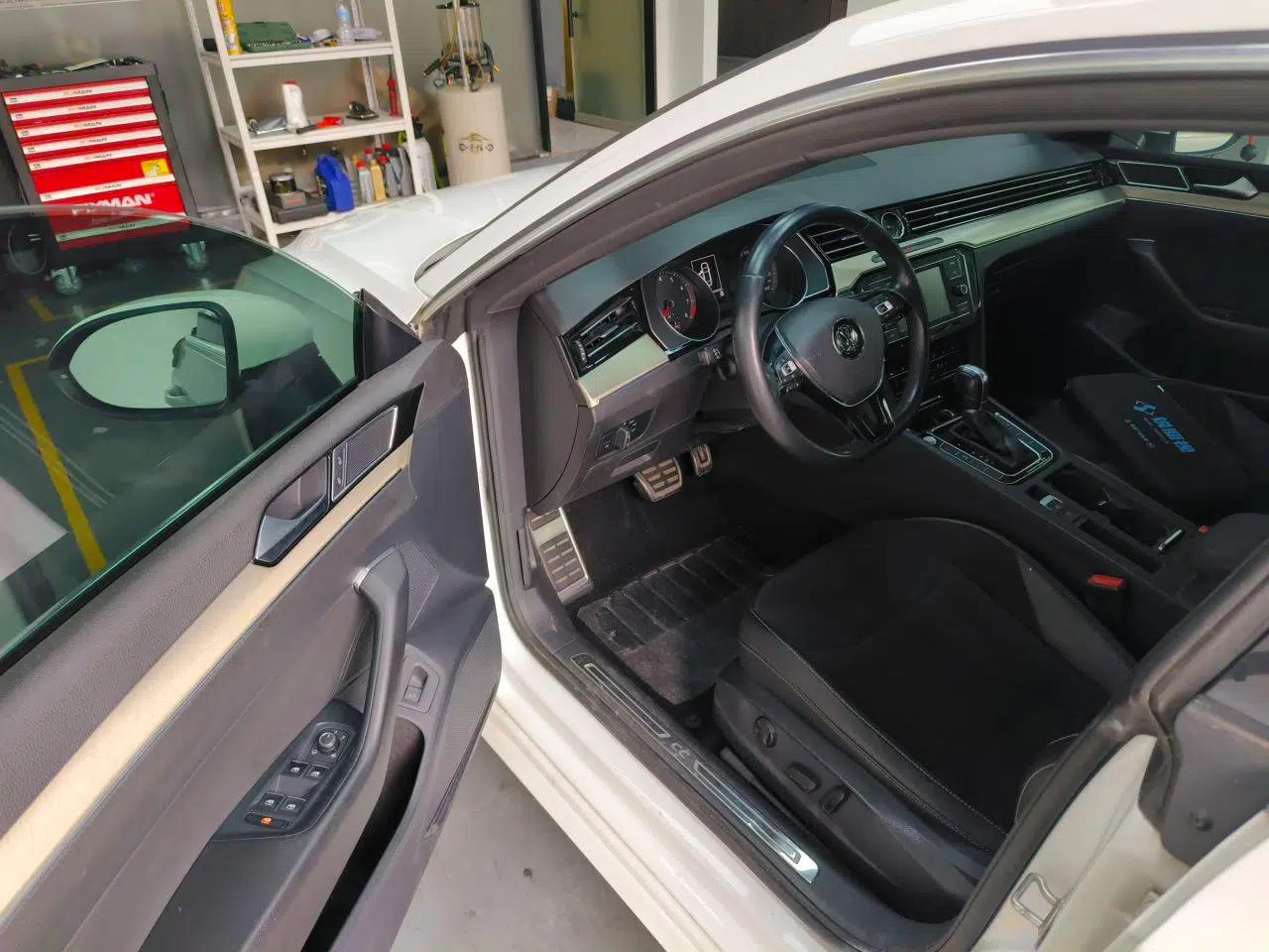 Volkswagen FAW-Volkswagen CC 2020 330TSI Huayan Edition China VI Standard — миниатюра 16