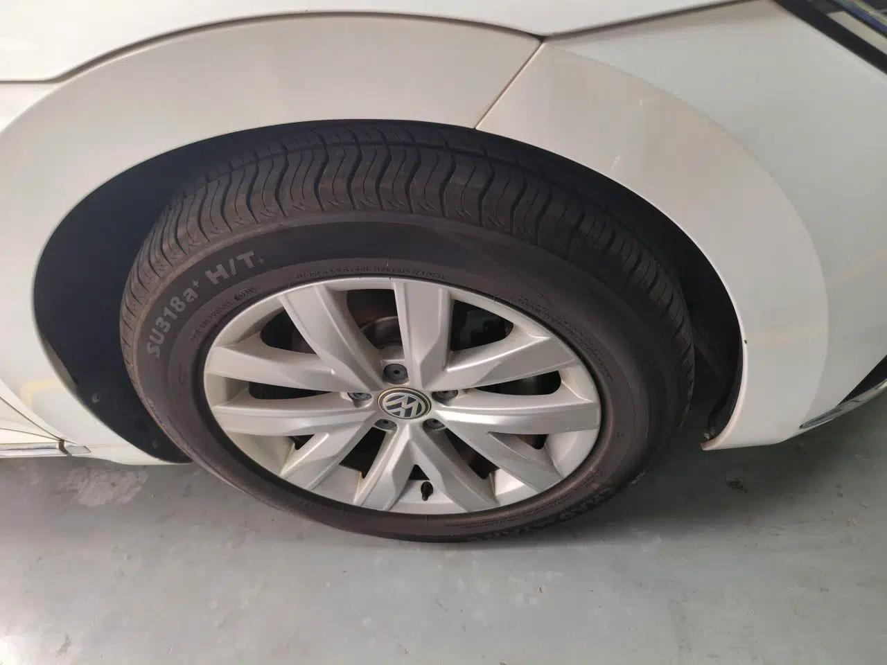 Volkswagen FAW-Volkswagen CC 2020 330TSI Huayan Edition China VI Standard — миниатюра 8