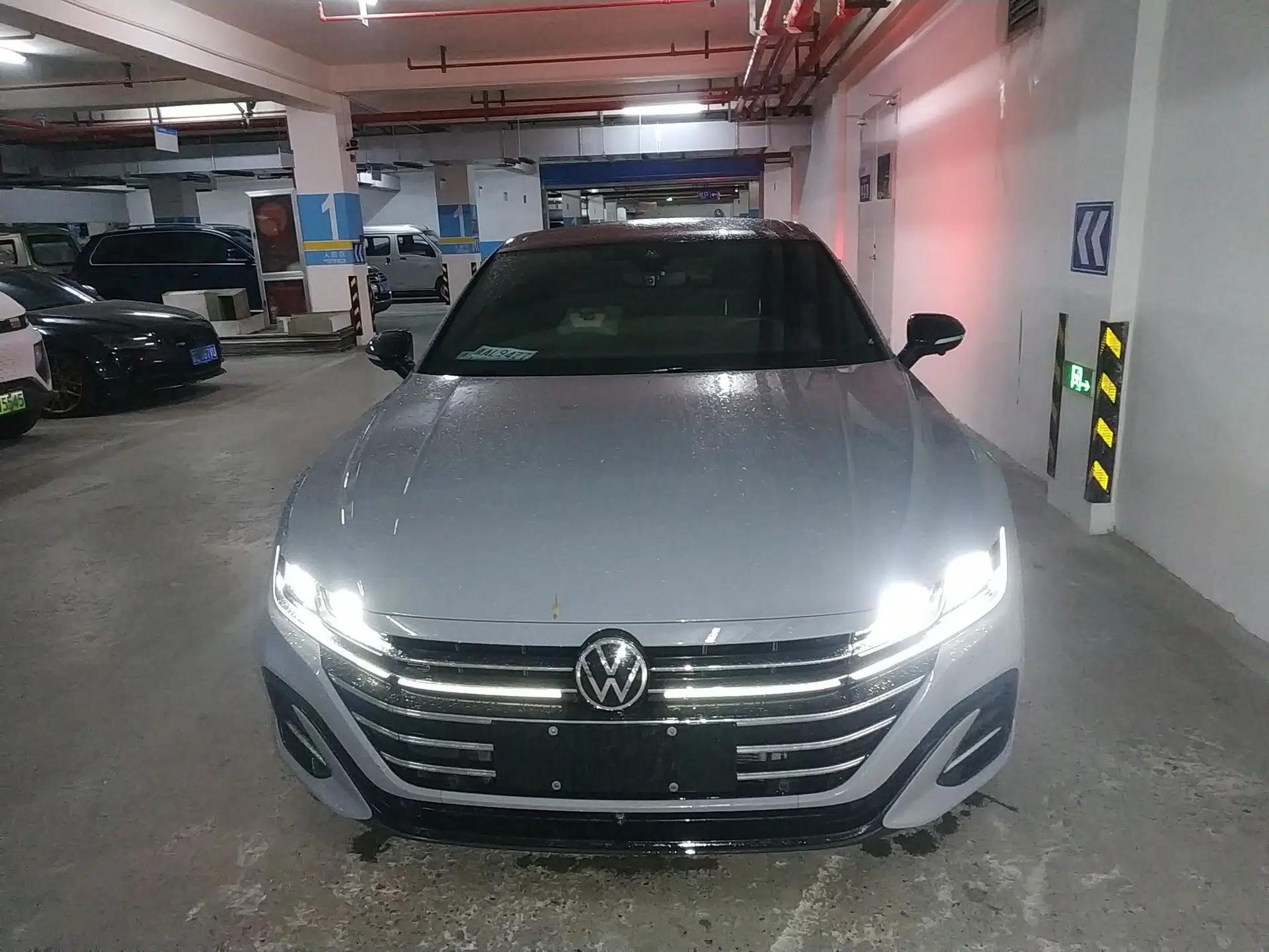 Volkswagen FAW-Volkswagen CC 2021 380TSI Striking Edition — миниатюра 2