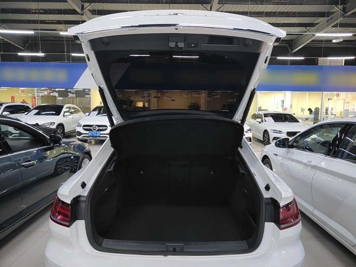Volkswagen FAW-Volkswagen CC 2020 330TSI Glamour Edition China VI Standard — миниатюра 27