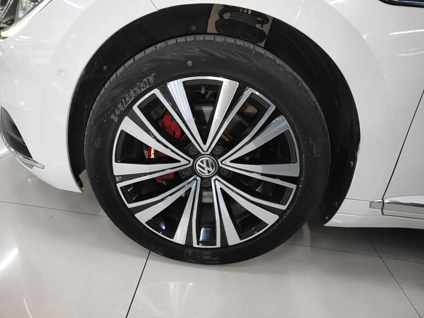 Volkswagen FAW-Volkswagen CC 2020 330TSI Glamour Edition China VI Standard — миниатюра 10