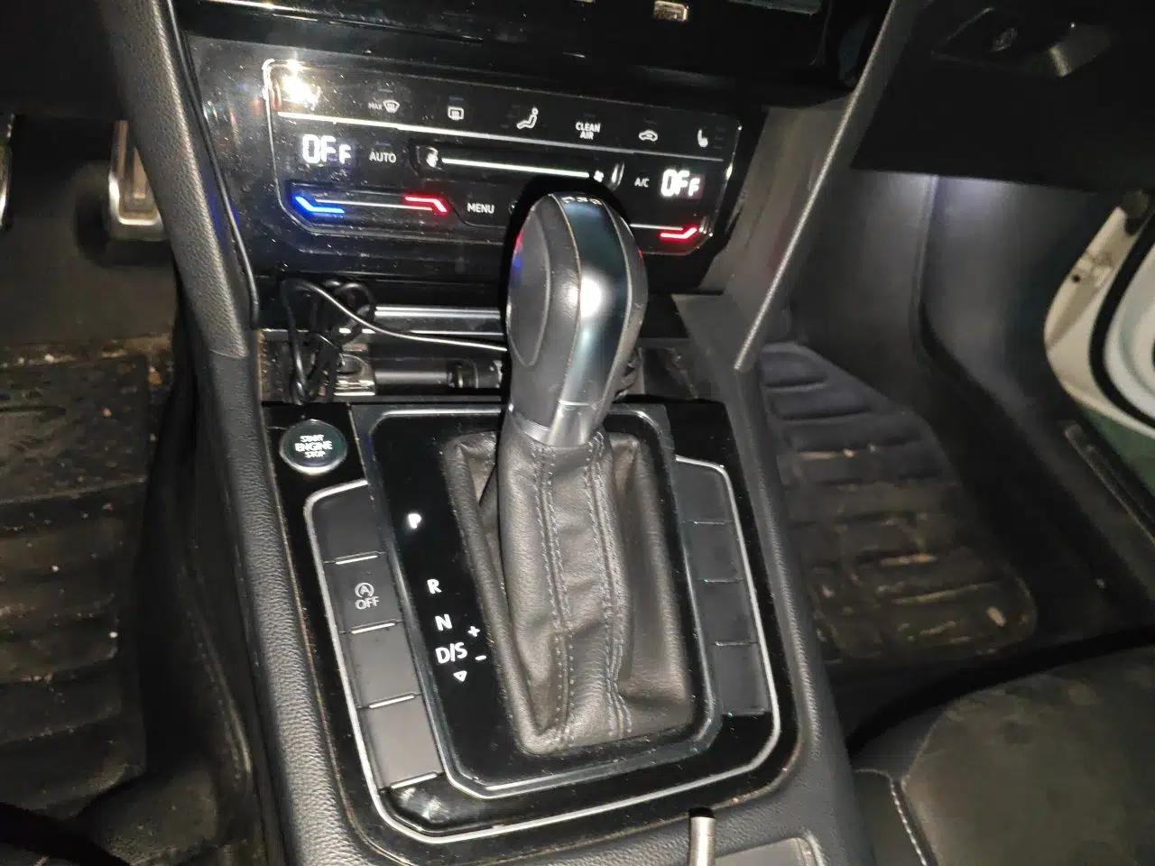 Volkswagen FAW-Volkswagen CC 2020 330TSI Huayan Edition China VI Standard — миниатюра 14