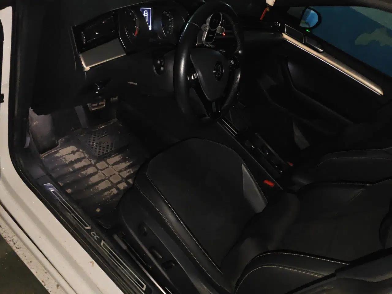 Volkswagen FAW-Volkswagen CC 2020 330TSI Huayan Edition China VI Standard — миниатюра 16