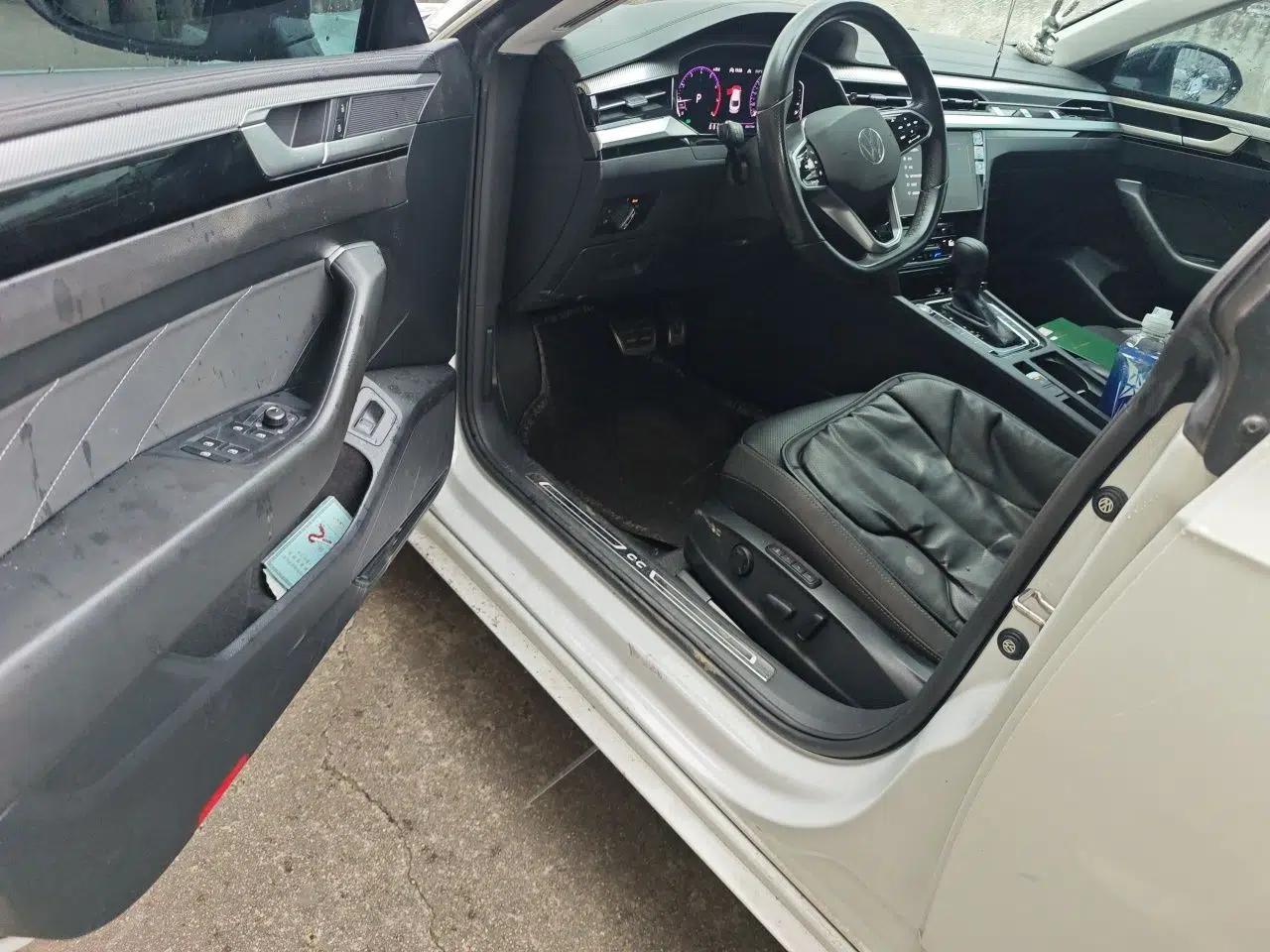 Volkswagen FAW-Volkswagen CC 2021 380TSI Striking Edition — миниатюра 16