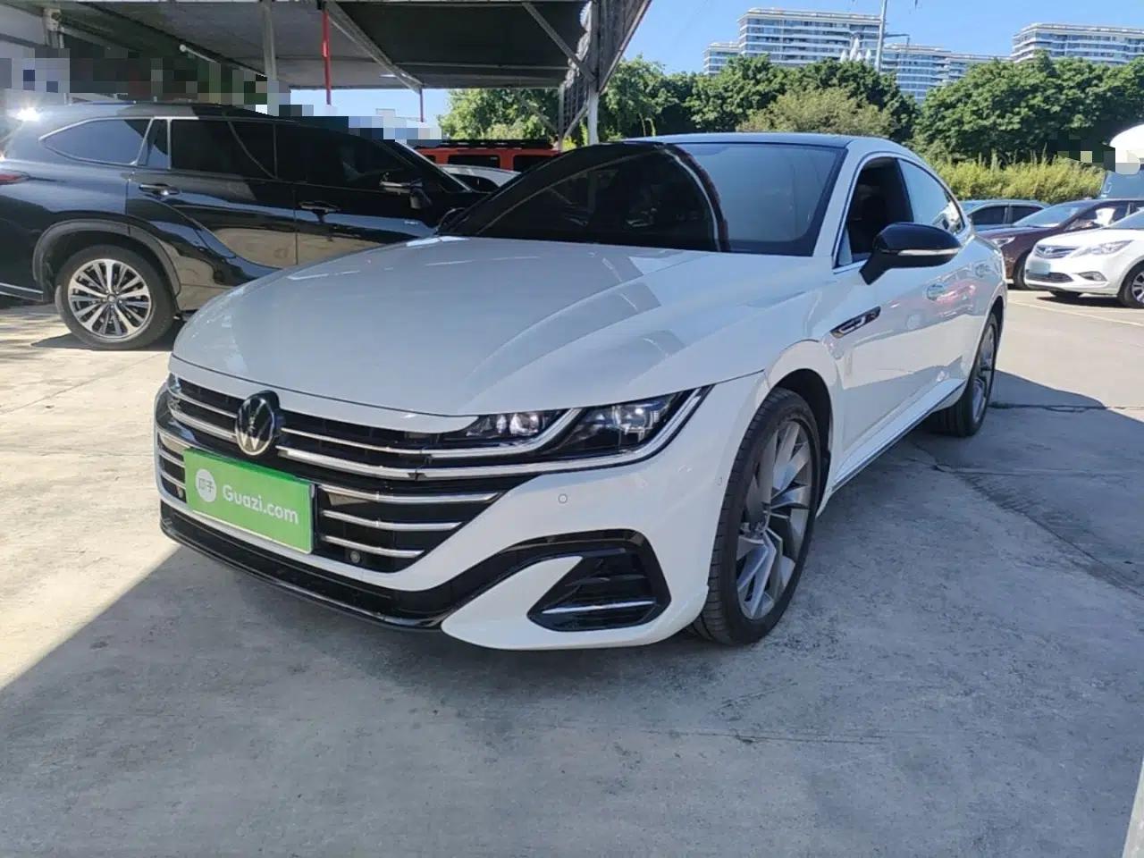 Volkswagen FAW-Volkswagen CC 2024 380TSI Striking Edition — миниатюра 1