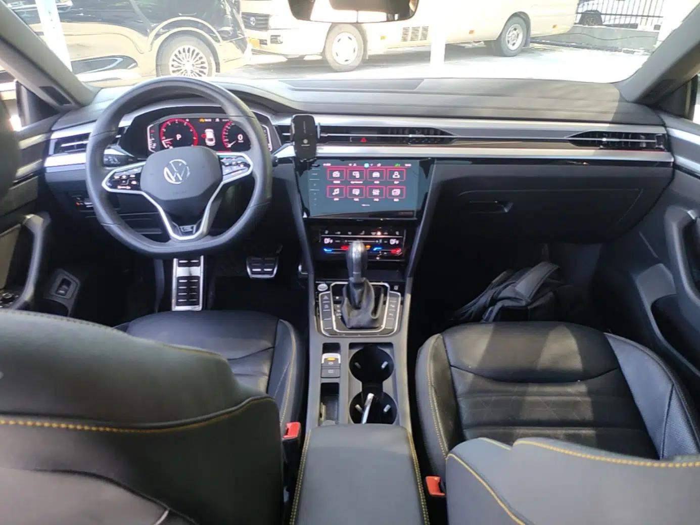 Volkswagen FAW-Volkswagen CC 2024 380TSI Striking Edition — миниатюра 12