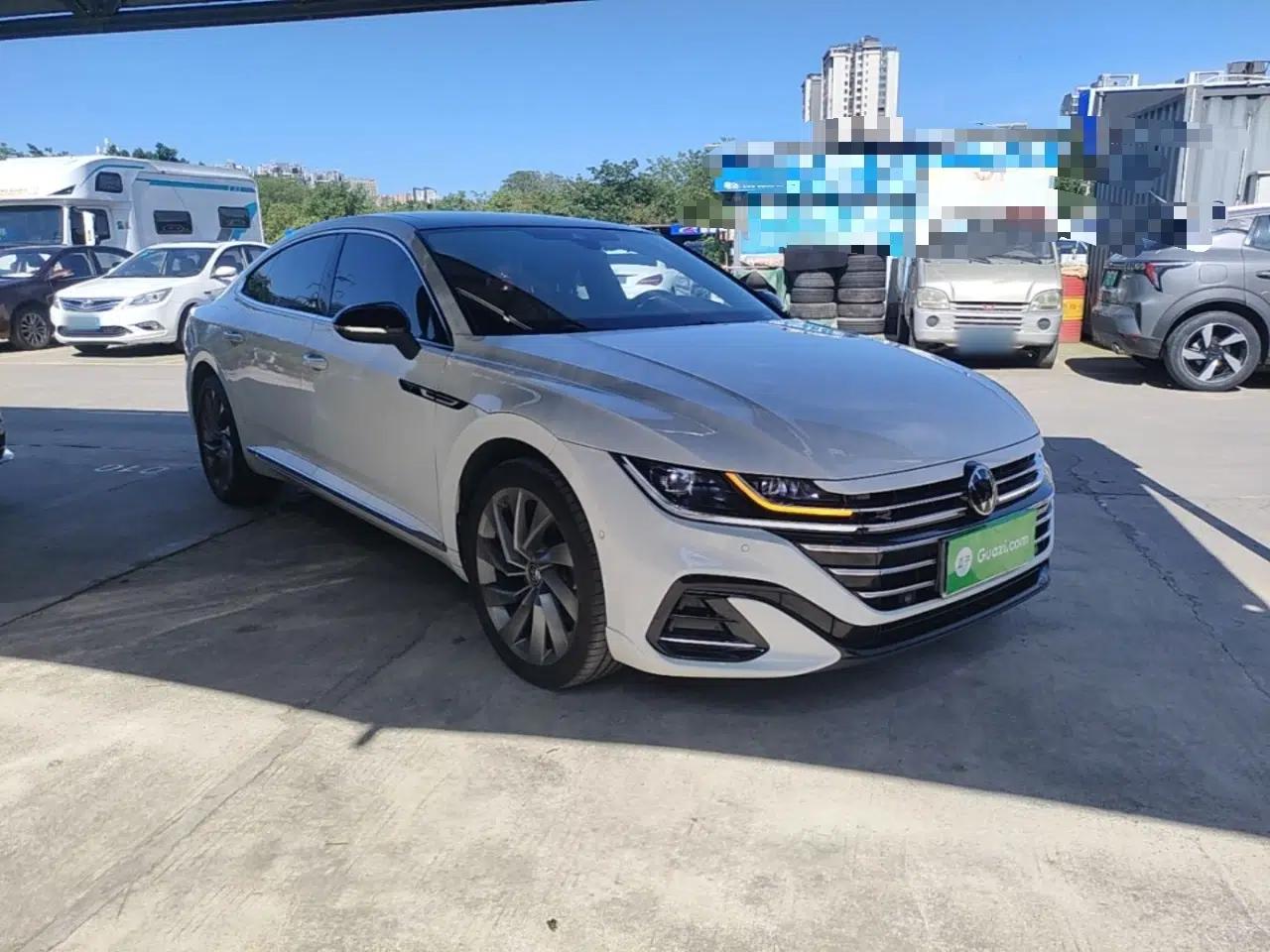 Volkswagen FAW-Volkswagen CC 2024 380TSI Striking Edition — миниатюра 3
