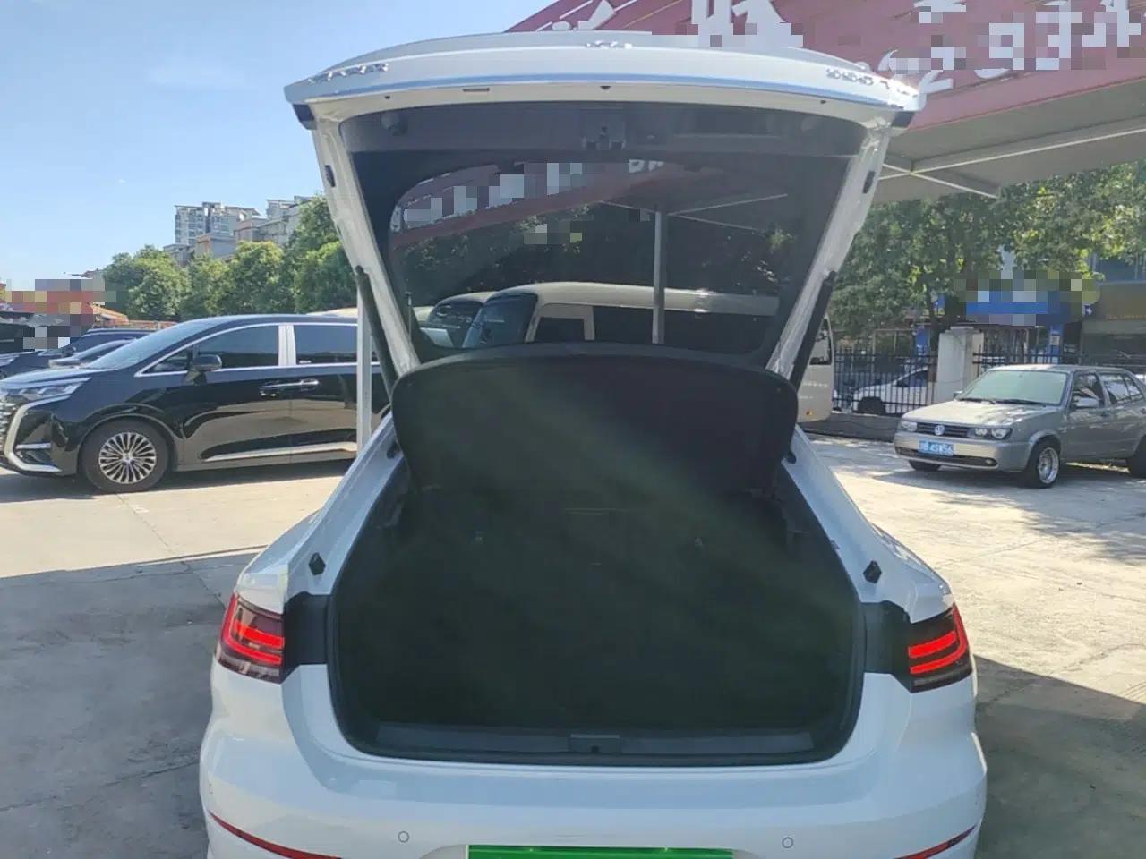 Volkswagen FAW-Volkswagen CC 2024 380TSI Striking Edition — миниатюра 22