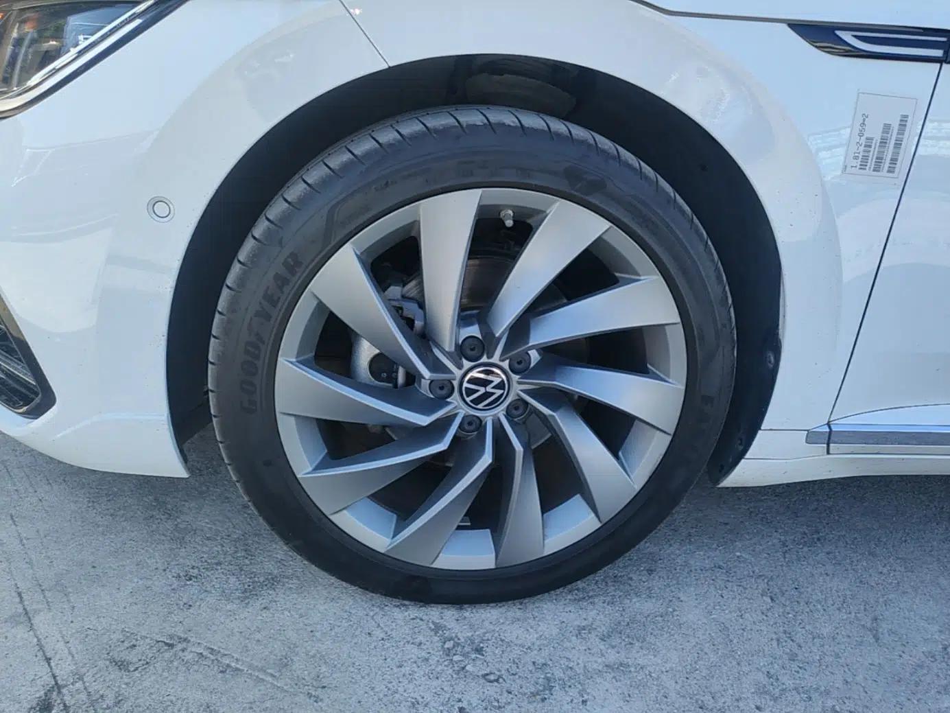 Volkswagen FAW-Volkswagen CC 2024 380TSI Striking Edition — миниатюра 10