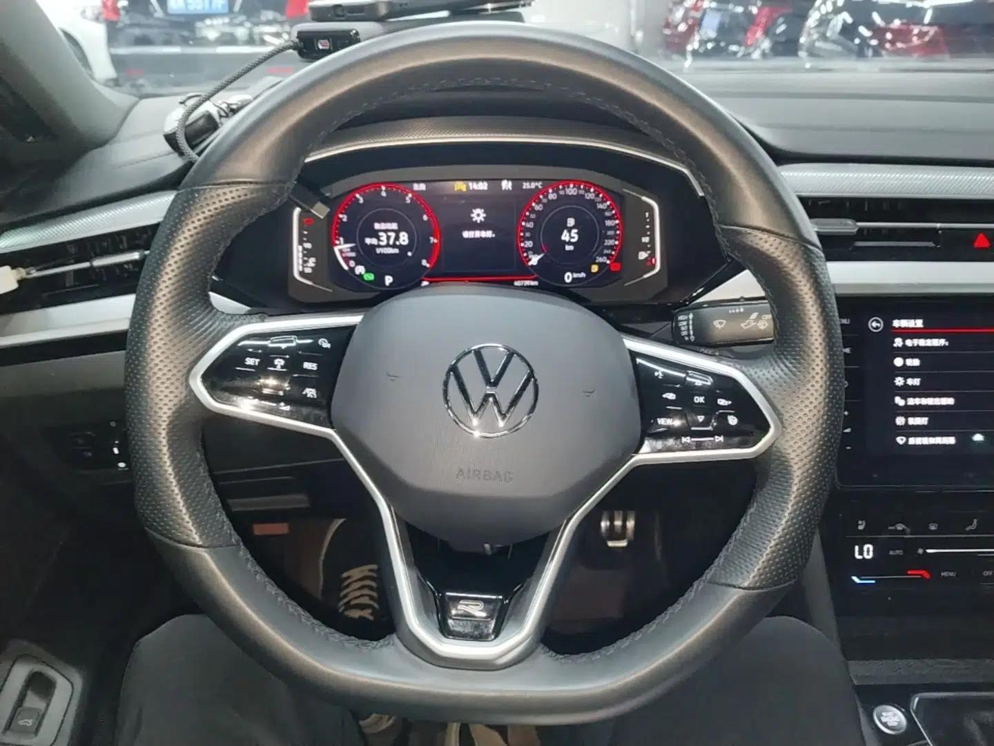 Volkswagen FAW-Volkswagen CC 2024 380TSI Striking Edition — миниатюра 13
