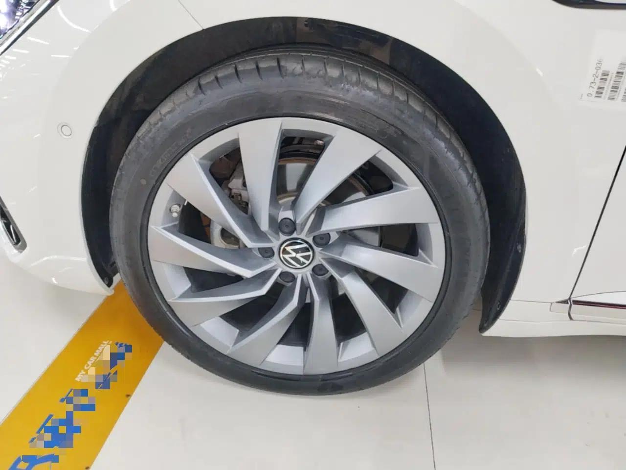 Volkswagen FAW-Volkswagen CC 2024 380TSI Striking Edition — миниатюра 10