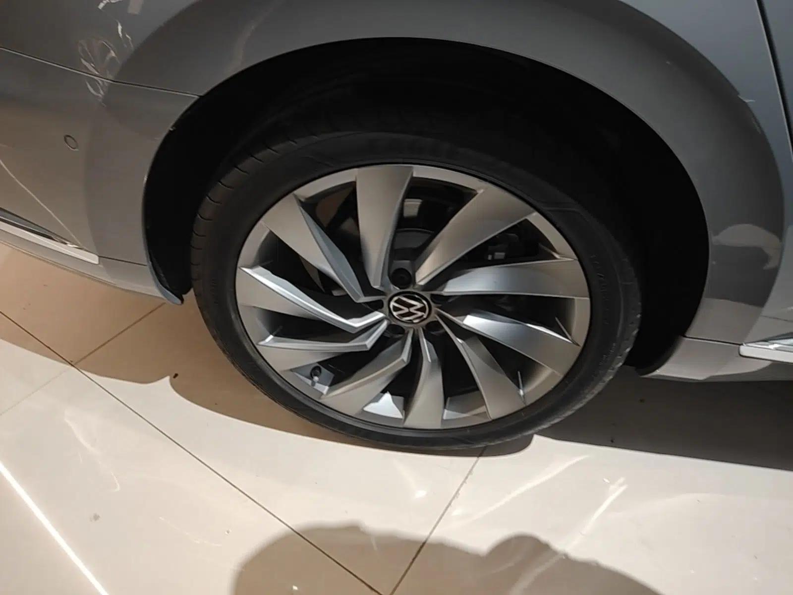 Volkswagen FAW-Volkswagen CC 2021 380TSI Striking Edition — миниатюра 11