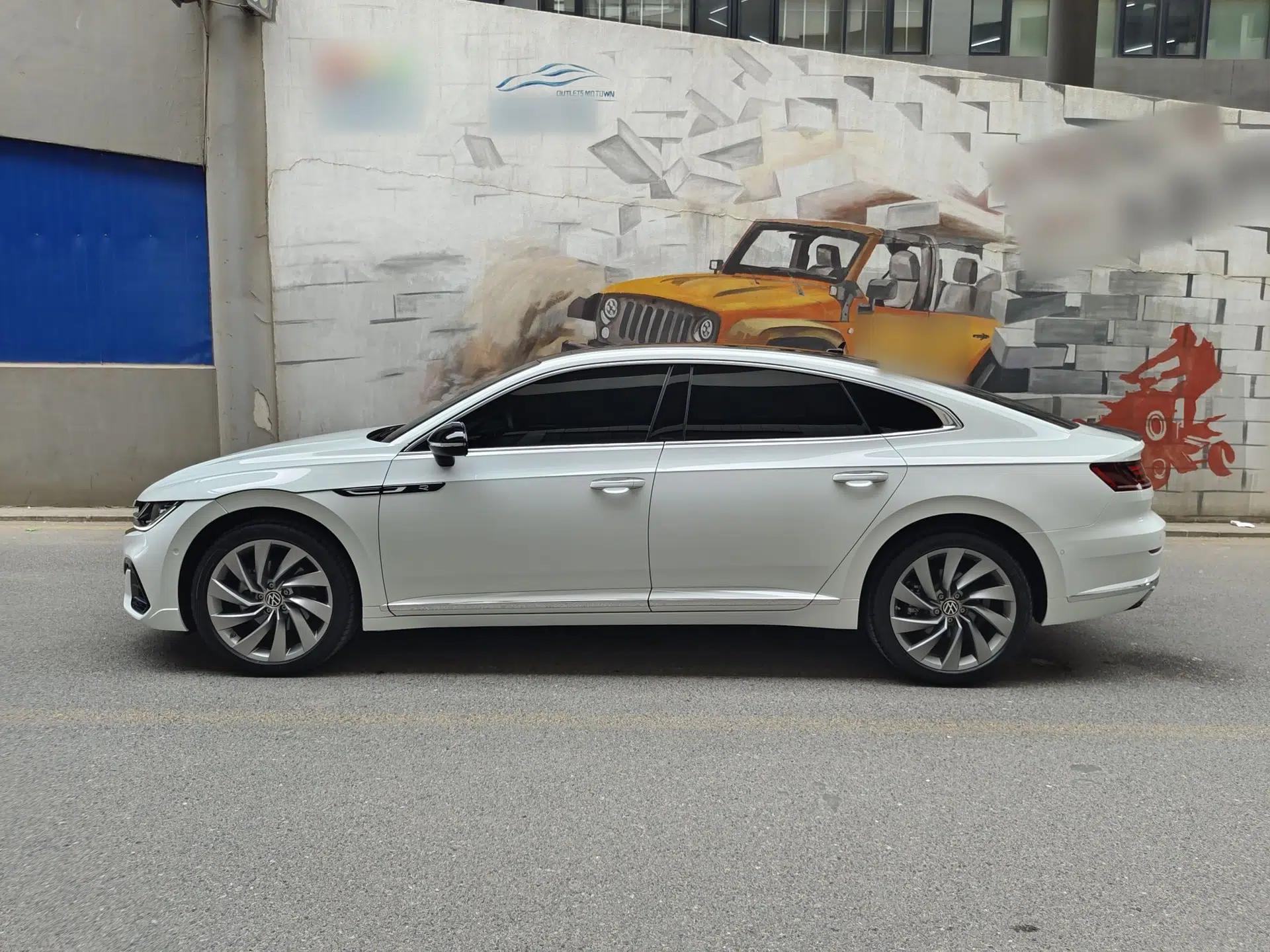 Volkswagen FAW-Volkswagen CC 2024 380TSI Striking Edition — миниатюра 4