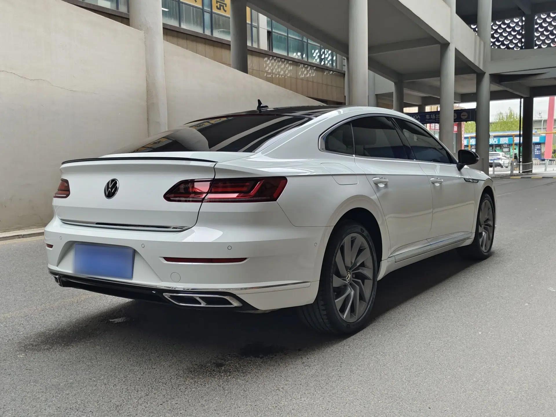 Volkswagen FAW-Volkswagen CC 2024 380TSI Striking Edition — миниатюра 7