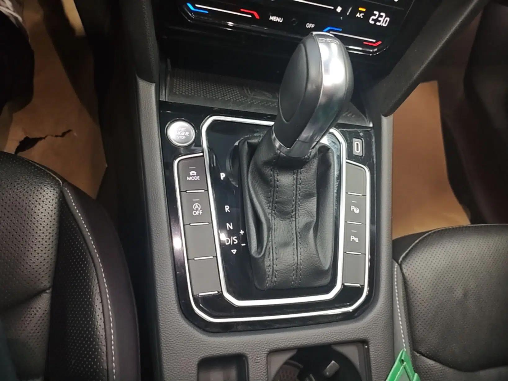 Volkswagen FAW-Volkswagen CC 2024 Estate Car 380TSI Hunter's Heart Edition — миниатюра 21