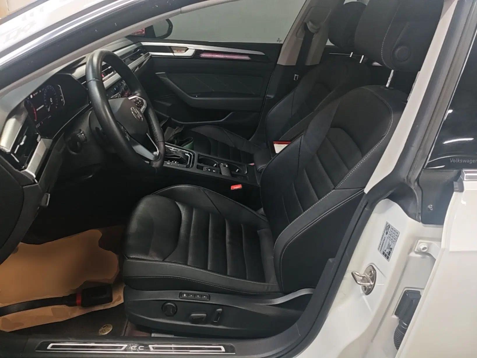 Volkswagen FAW-Volkswagen CC 2024 Estate Car 380TSI Hunter's Heart Edition — миниатюра 22