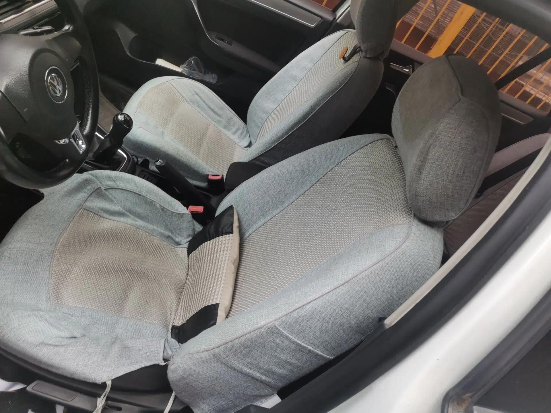 Volkswagen Bora 2013 1.6L Manual Fashion Edition — миниатюра 15
