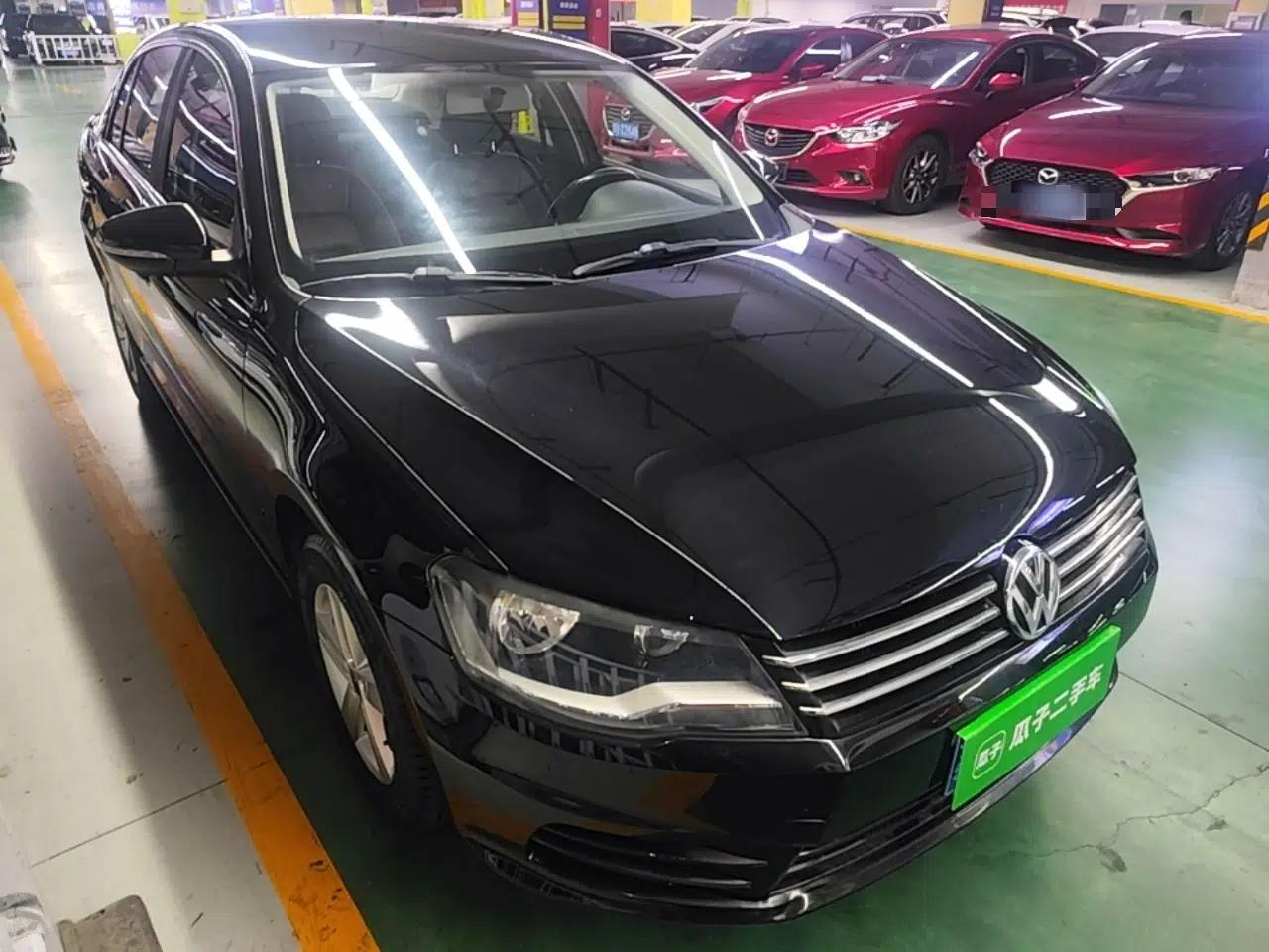 Volkswagen Bora 2014 1.6L Automatic Fashion Model — миниатюра 3