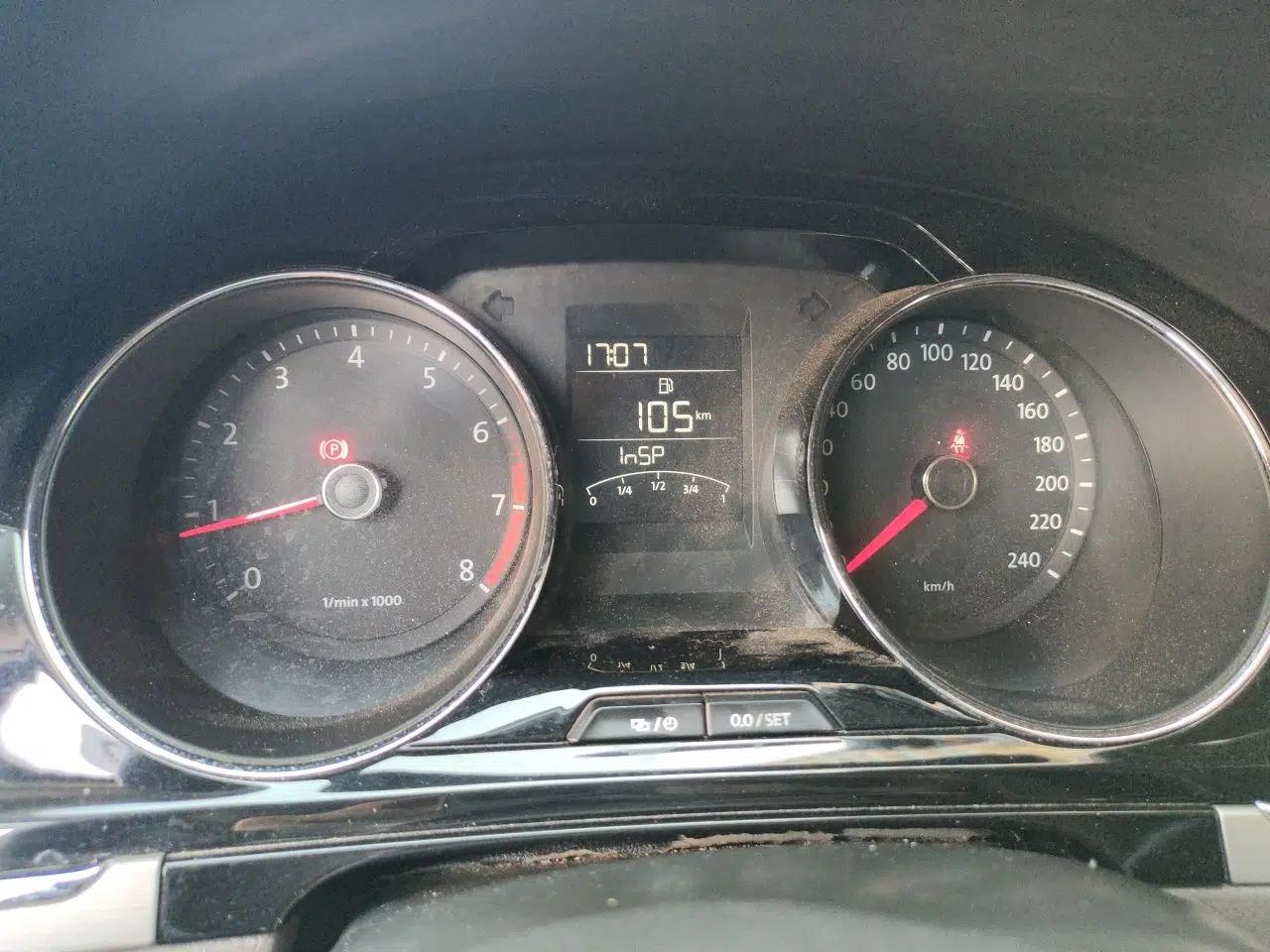 Volkswagen Bora 2013 1.4T Manual Comfort Model — миниатюра 11