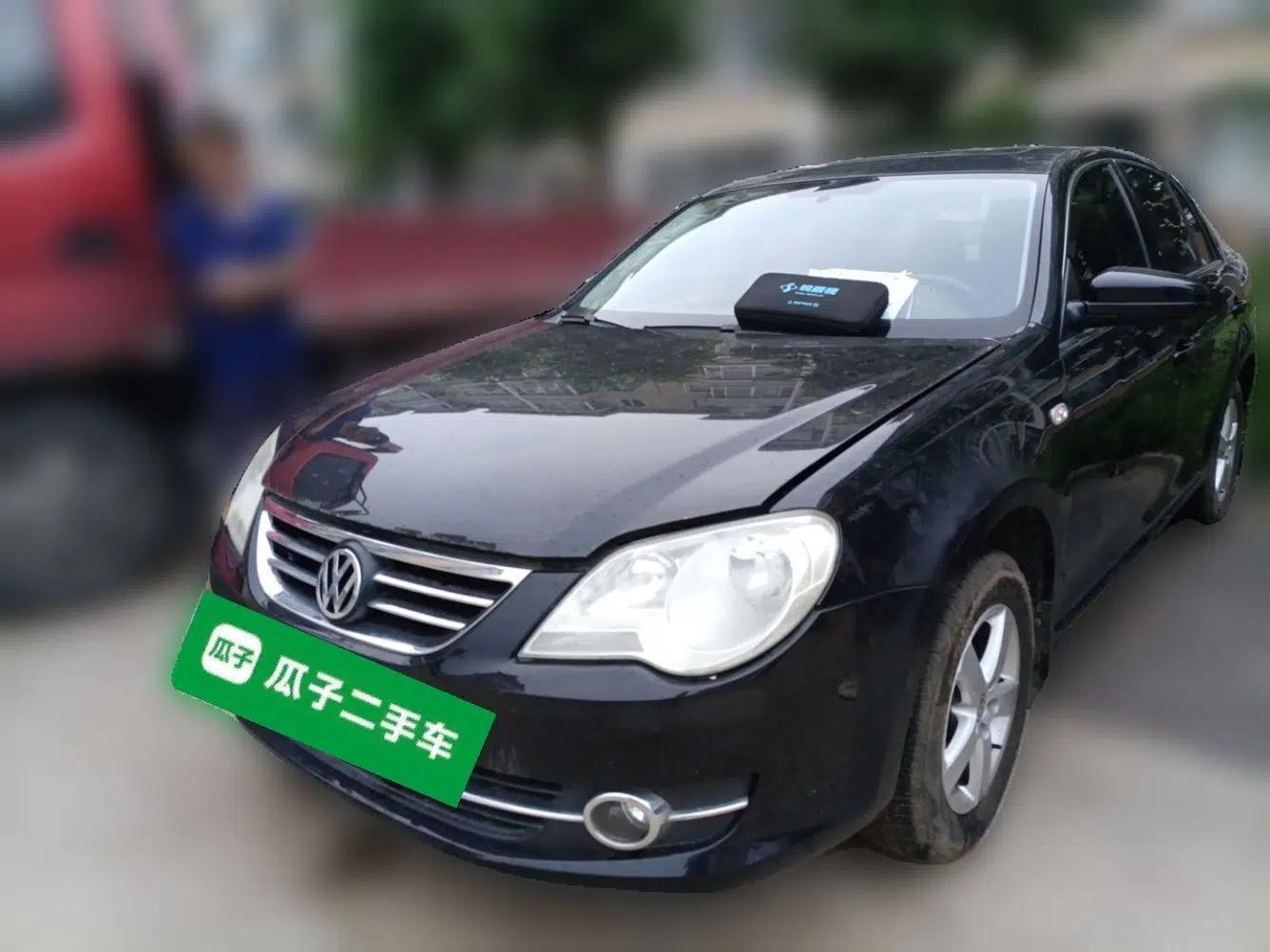 Volkswagen Bora 2011 1.6L Manual Comfort Version — миниатюра 1