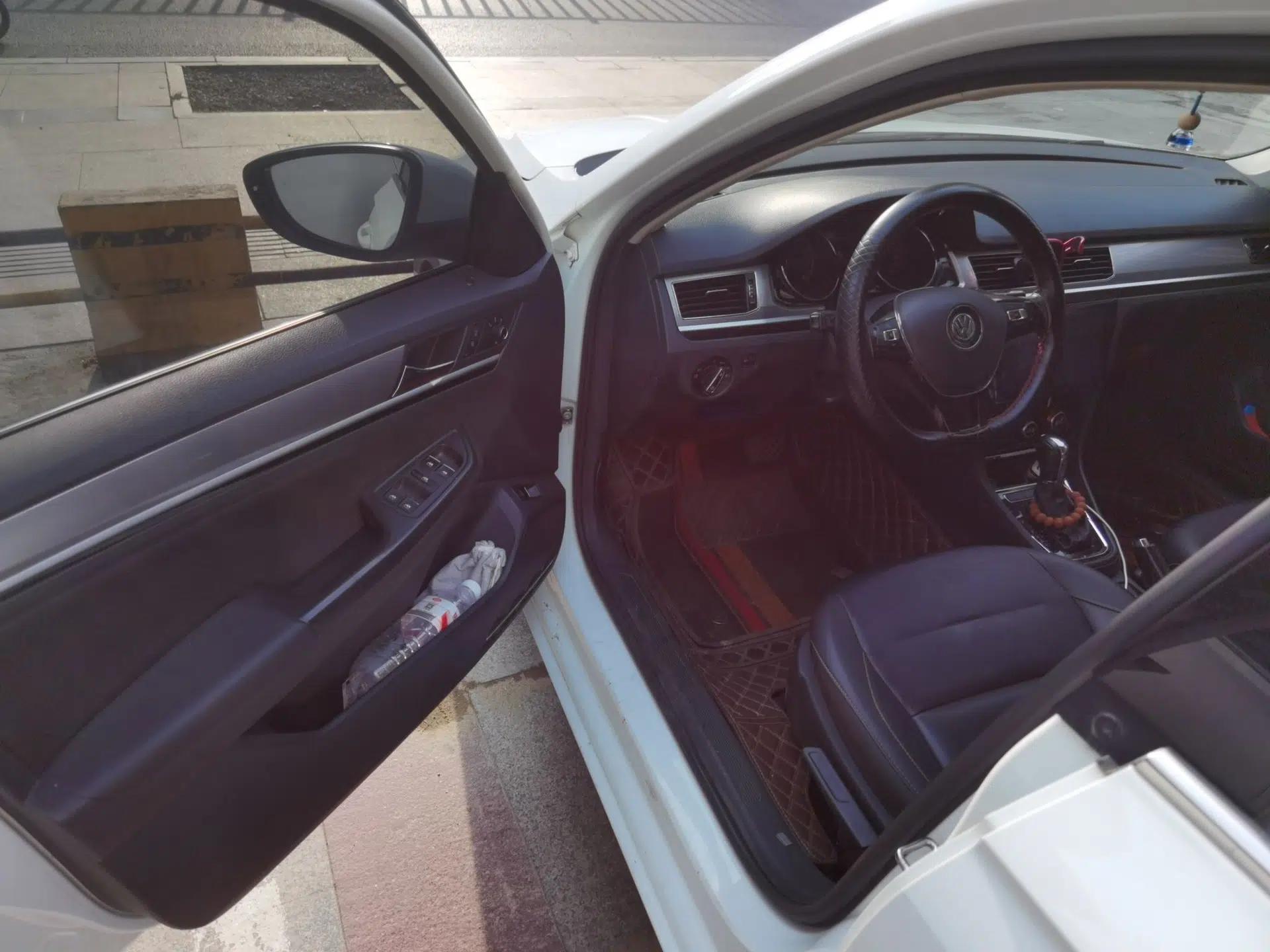 Volkswagen Bora 2018 1.5L Automatic Comfort Model — миниатюра 16