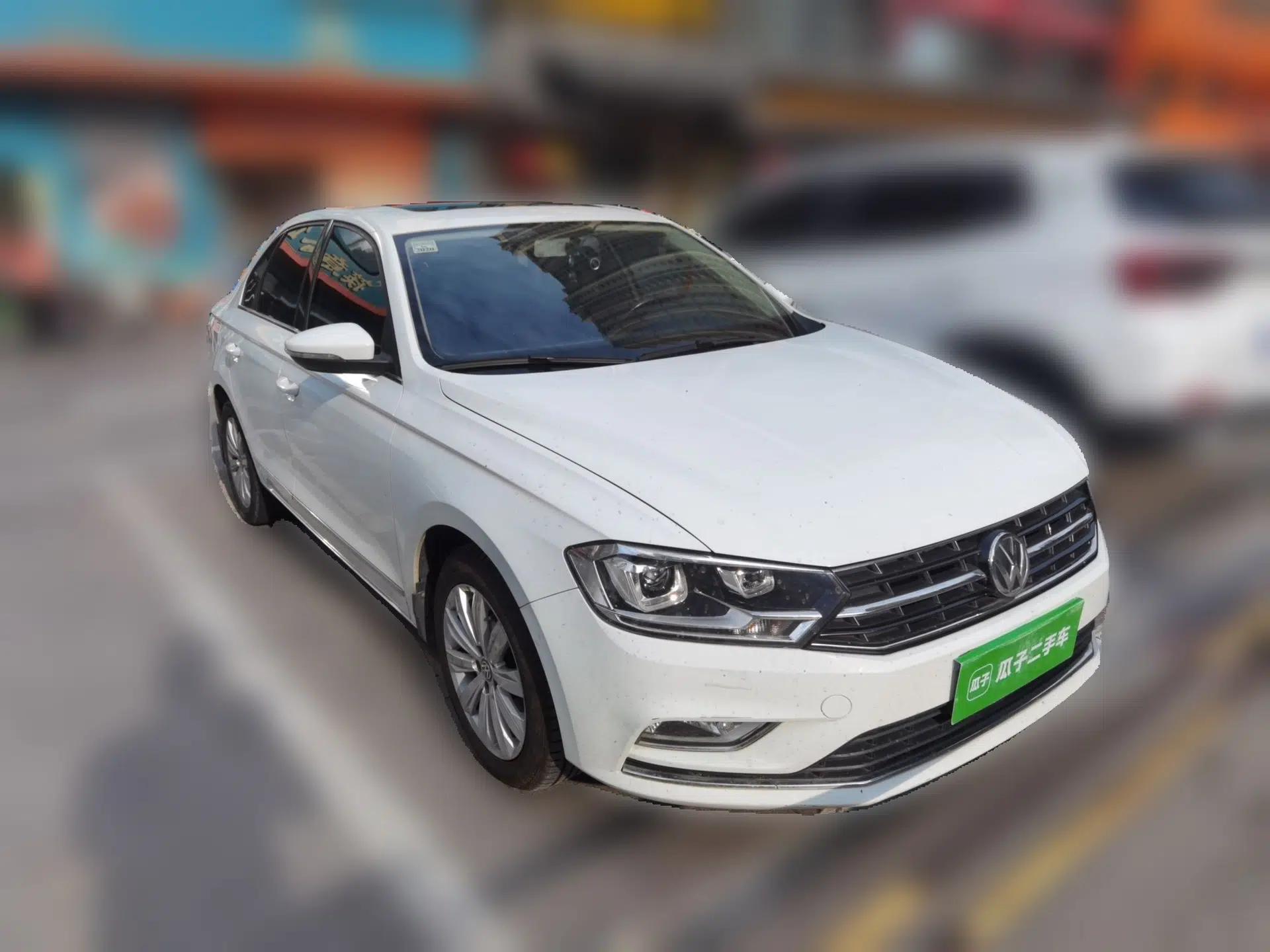 Volkswagen Bora 2018 1.5L Automatic Comfort Model — миниатюра 3