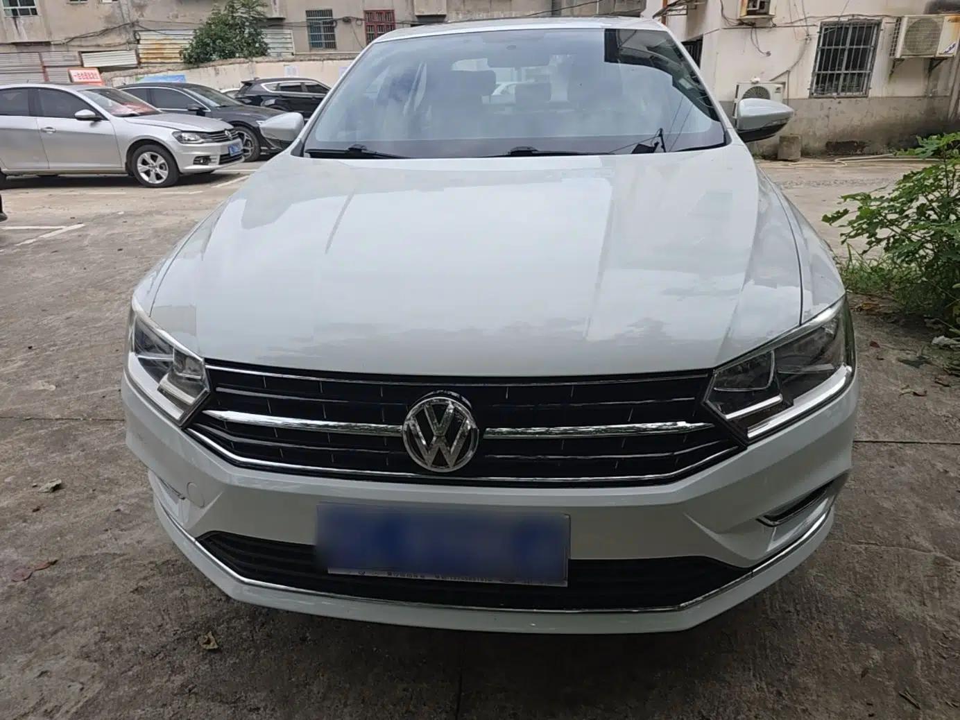 Volkswagen Bora 2017 1.6L Automatic Comfort Model — миниатюра 2