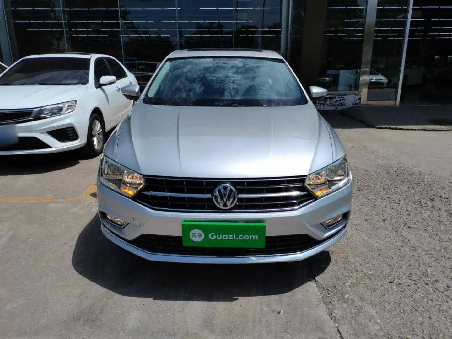 Volkswagen Bora 2016 1.6L Automatic Comfort Model — миниатюра 2