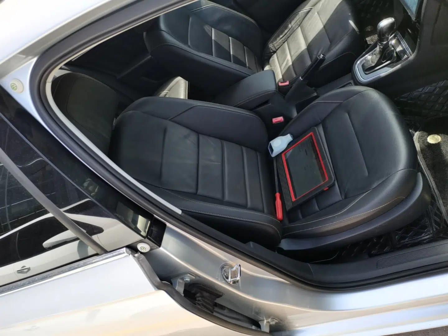Volkswagen Bora 2016 1.6L Automatic Comfort Model — миниатюра 19