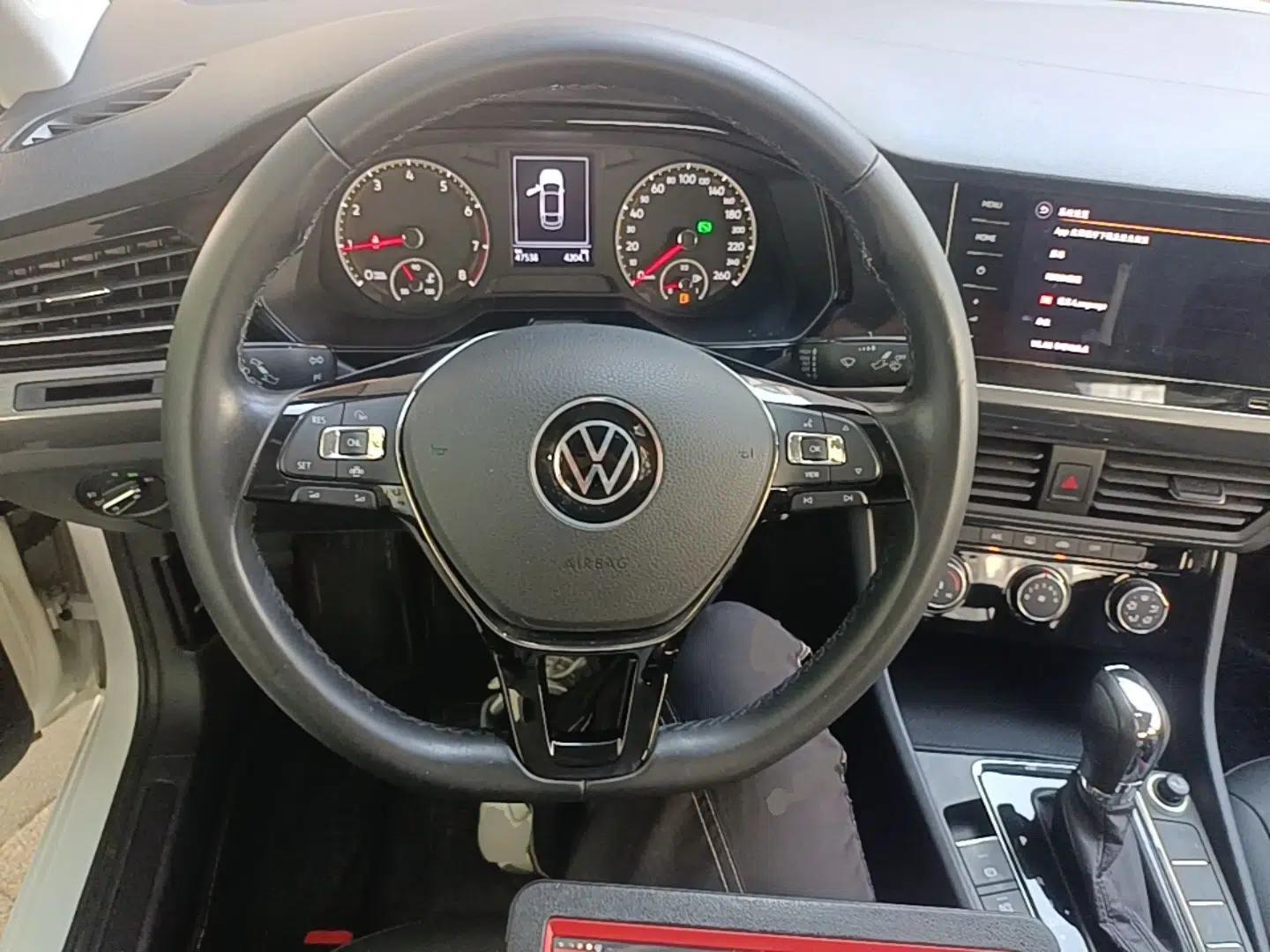 Volkswagen Bora 2021 1.5L Automatic Comfort Smart Connect Edition — миниатюра 13