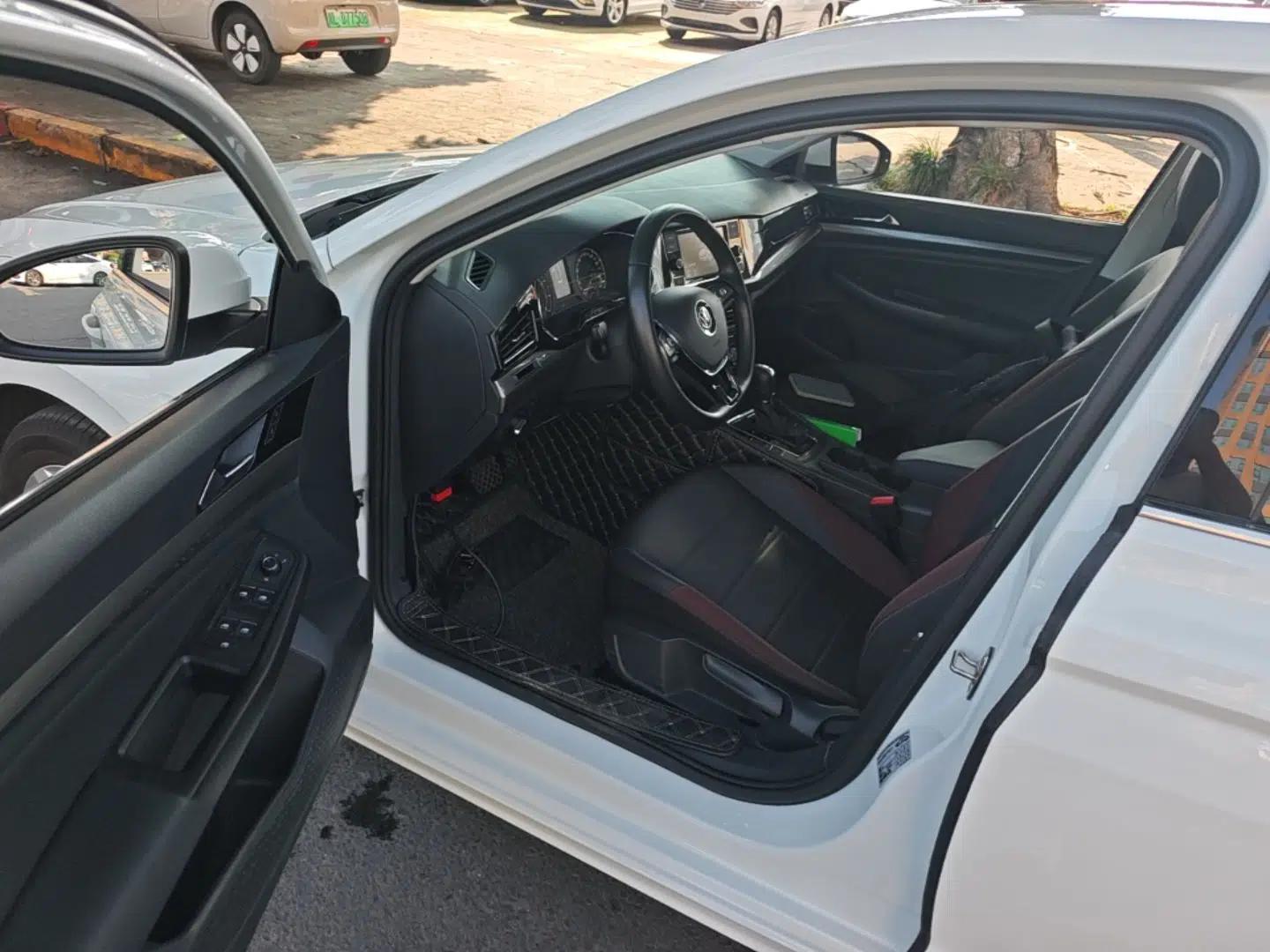 Volkswagen Bora 2019 Revised Version 1.5L Automatic Comfort Edition China VI Standard — миниатюра 18