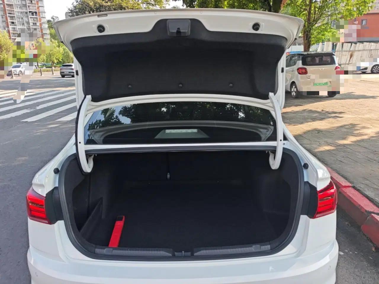 Volkswagen Bora 2019 Revised Version 1.5L Automatic Comfort Edition China VI Standard — миниатюра 22