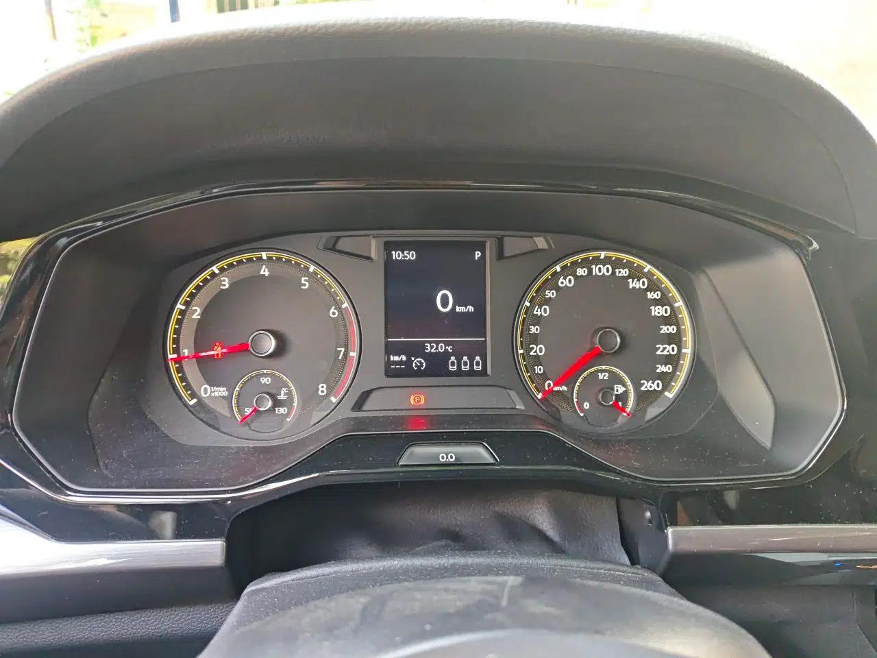 Volkswagen Bora 2020 1.5L Automatic Elite Version — миниатюра 11