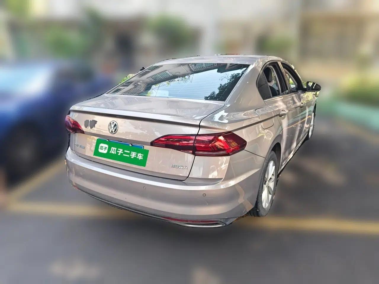 Volkswagen Bora 2020 1.5L Automatic Elite Version — миниатюра 6