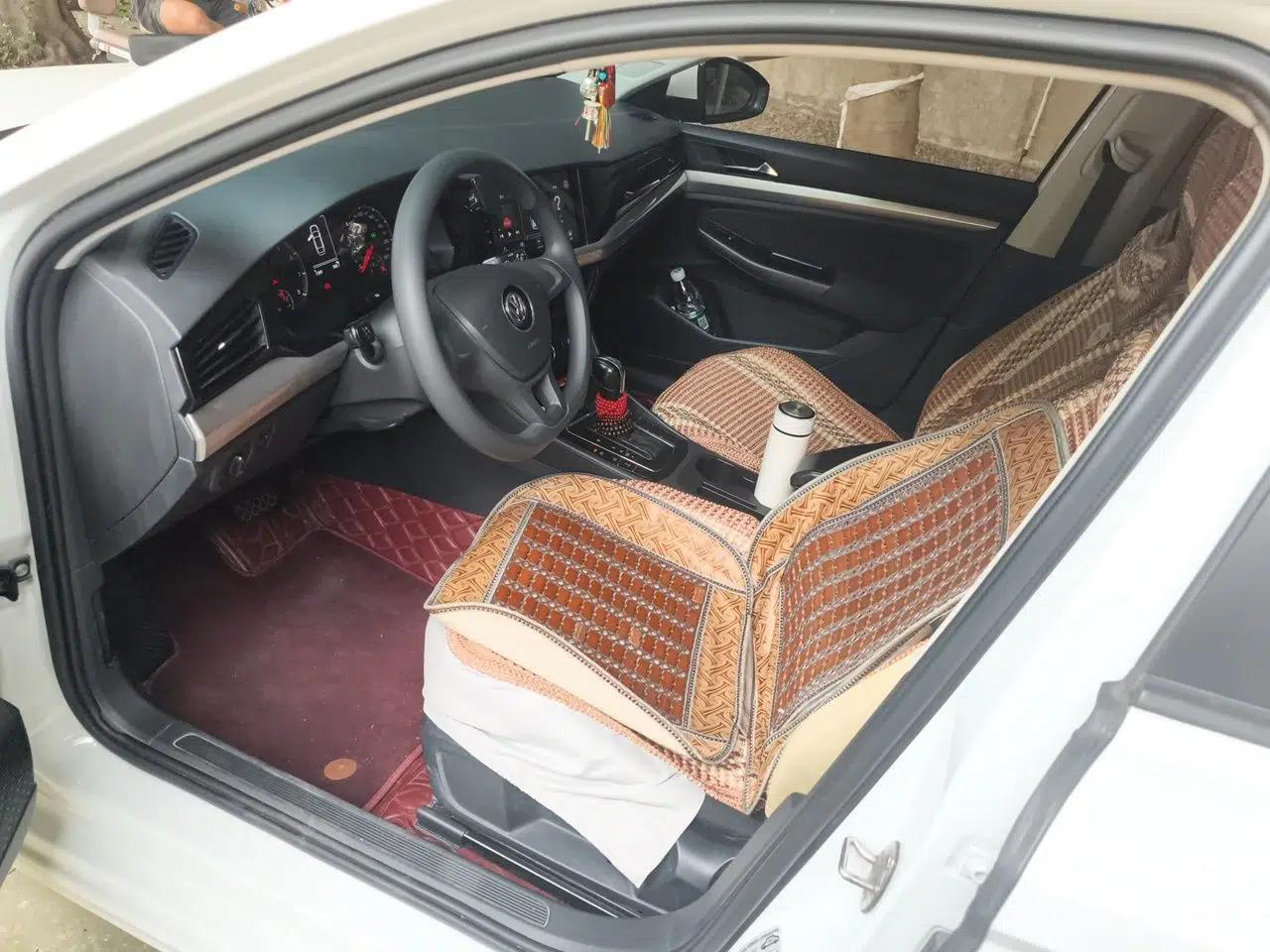Volkswagen Bora 2019 Revised Version 1.5L Automatic Fashionable Style China VI — миниатюра 15