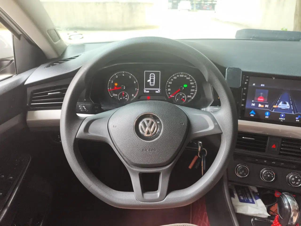 Volkswagen Bora 2019 Revised Version 1.5L Automatic Fashionable Style China VI — миниатюра 10