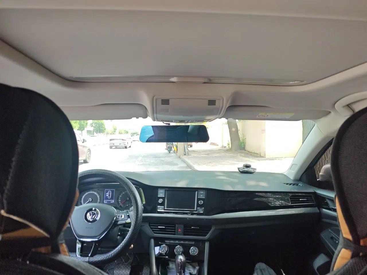Volkswagen Bora 2020 1.5L Automatic Comfort Model — миниатюра 15