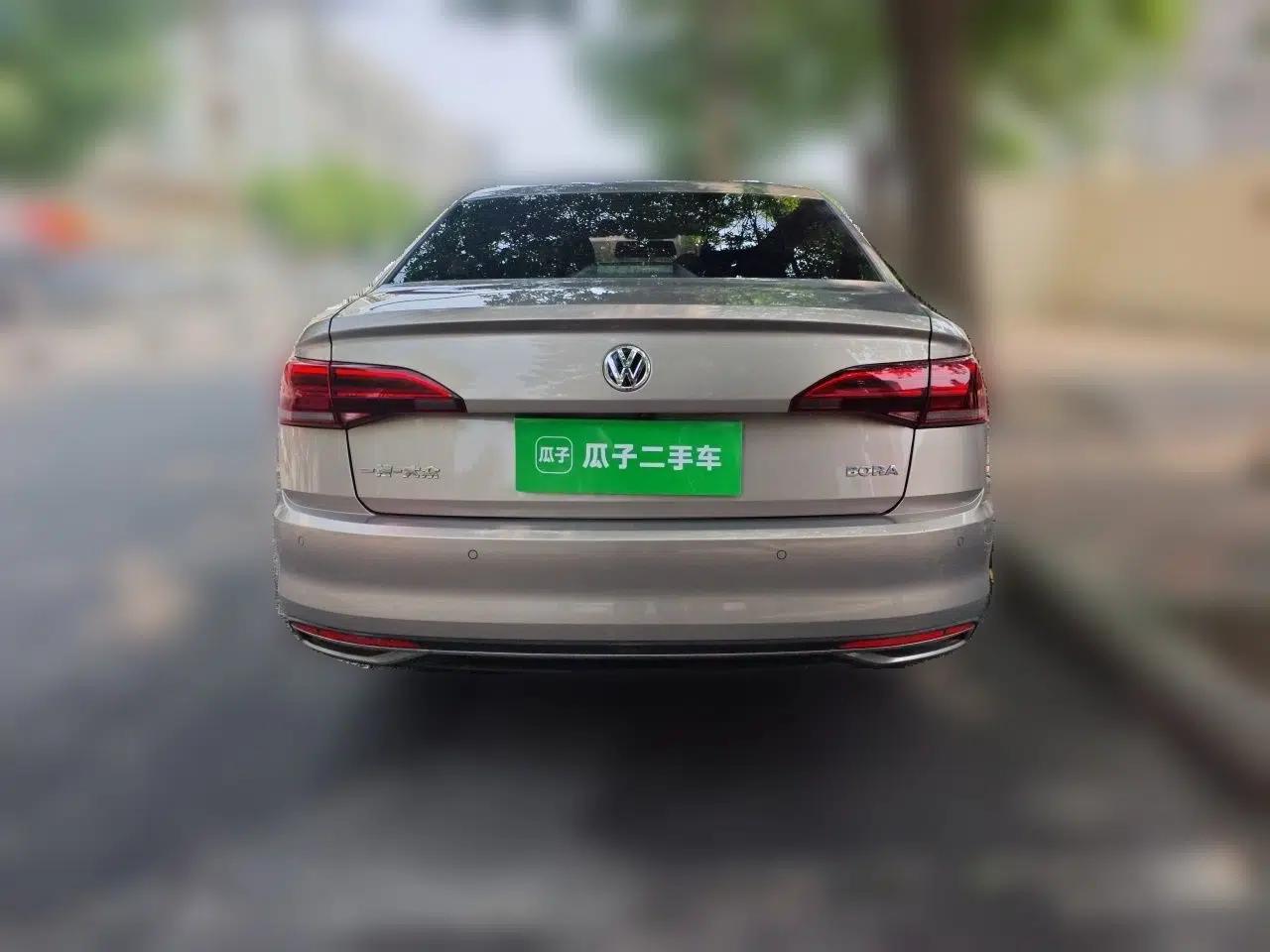 Volkswagen Bora 2020 1.5L Automatic Comfort Model — миниатюра 3