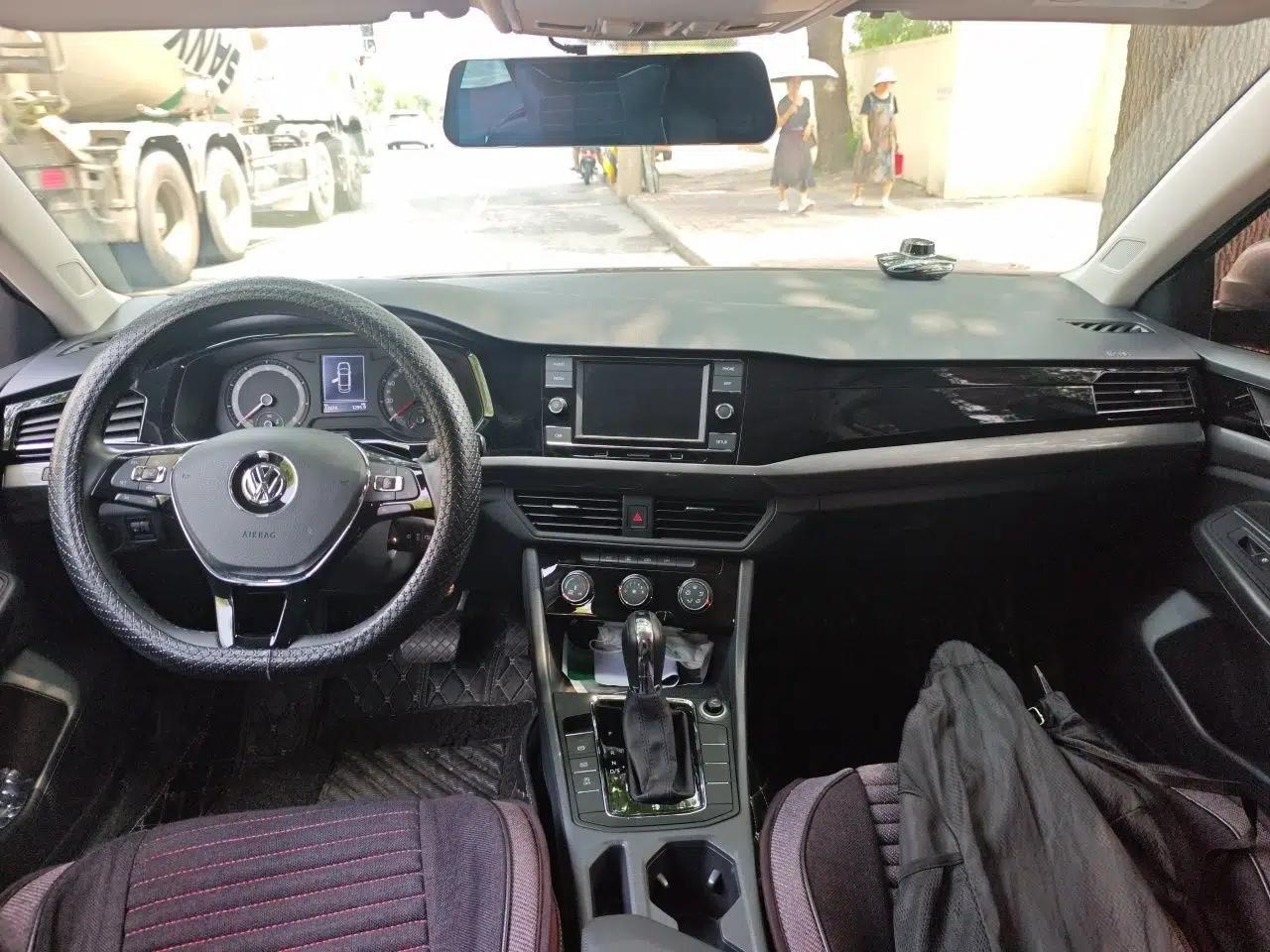 Volkswagen Bora 2020 1.5L Automatic Comfort Model — миниатюра 6