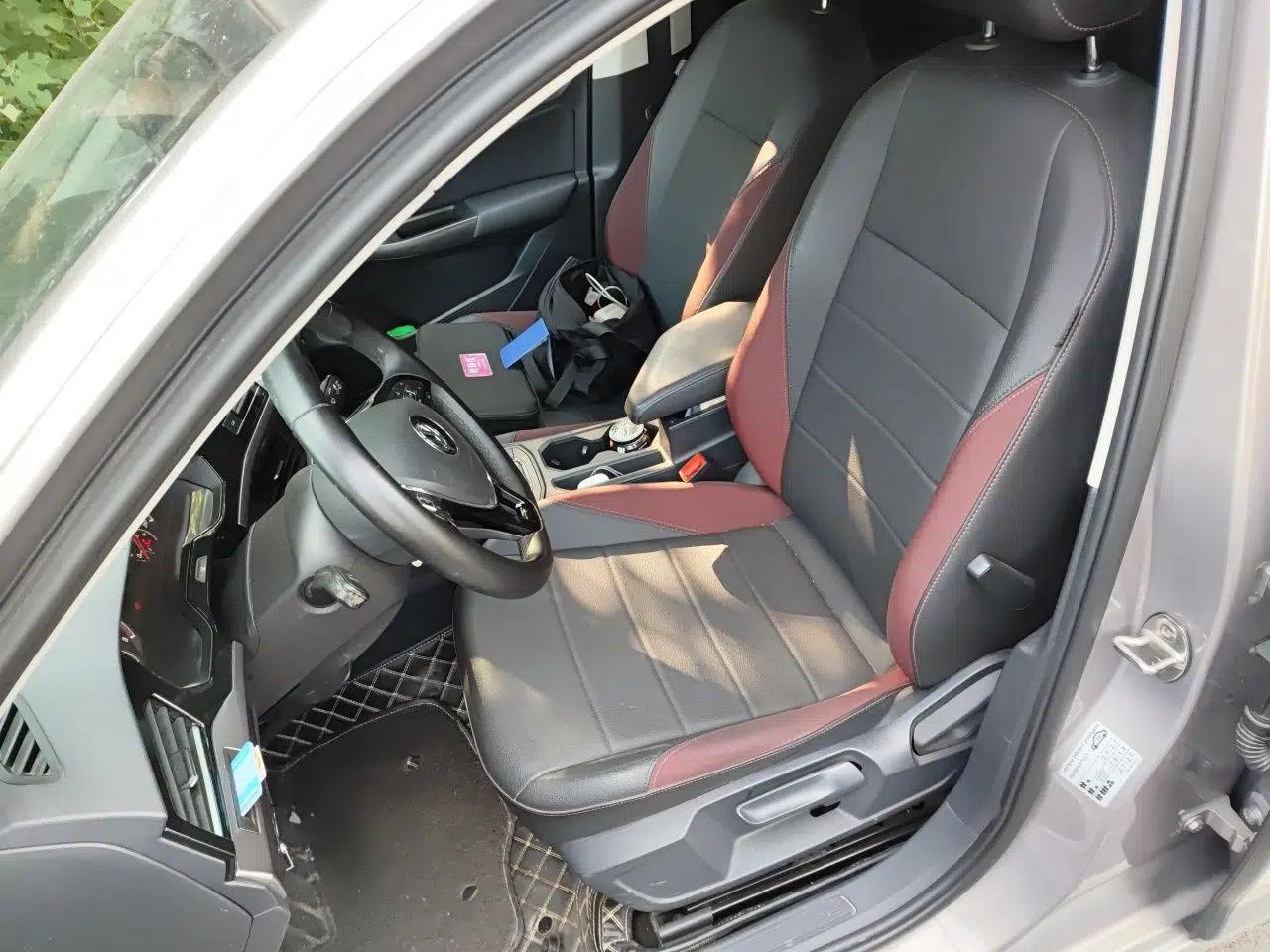 Volkswagen Bora 2020 1.5L Automatic Comfort Model — миниатюра 15