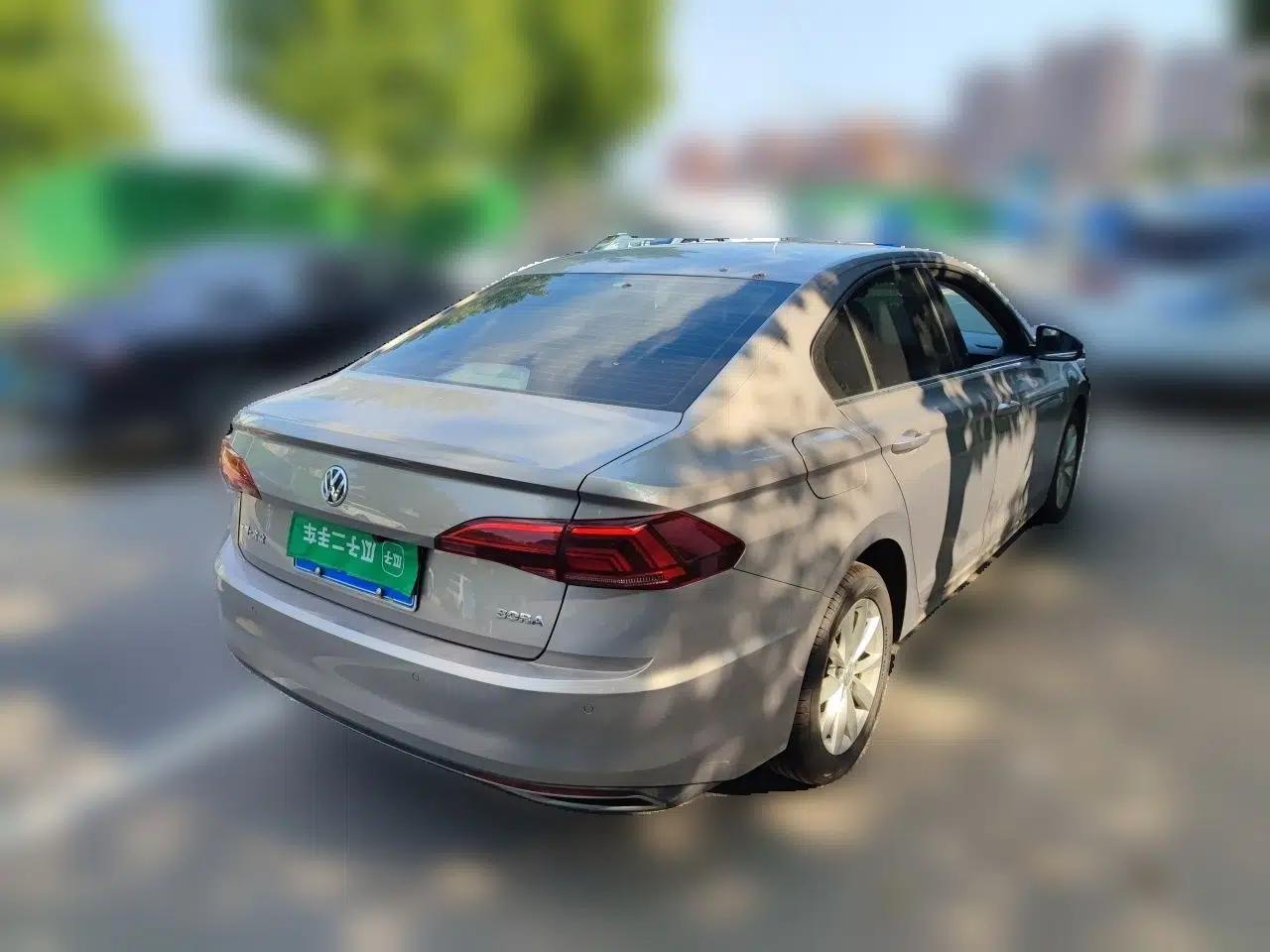 Volkswagen Bora 2020 1.5L Automatic Comfort Model — миниатюра 6