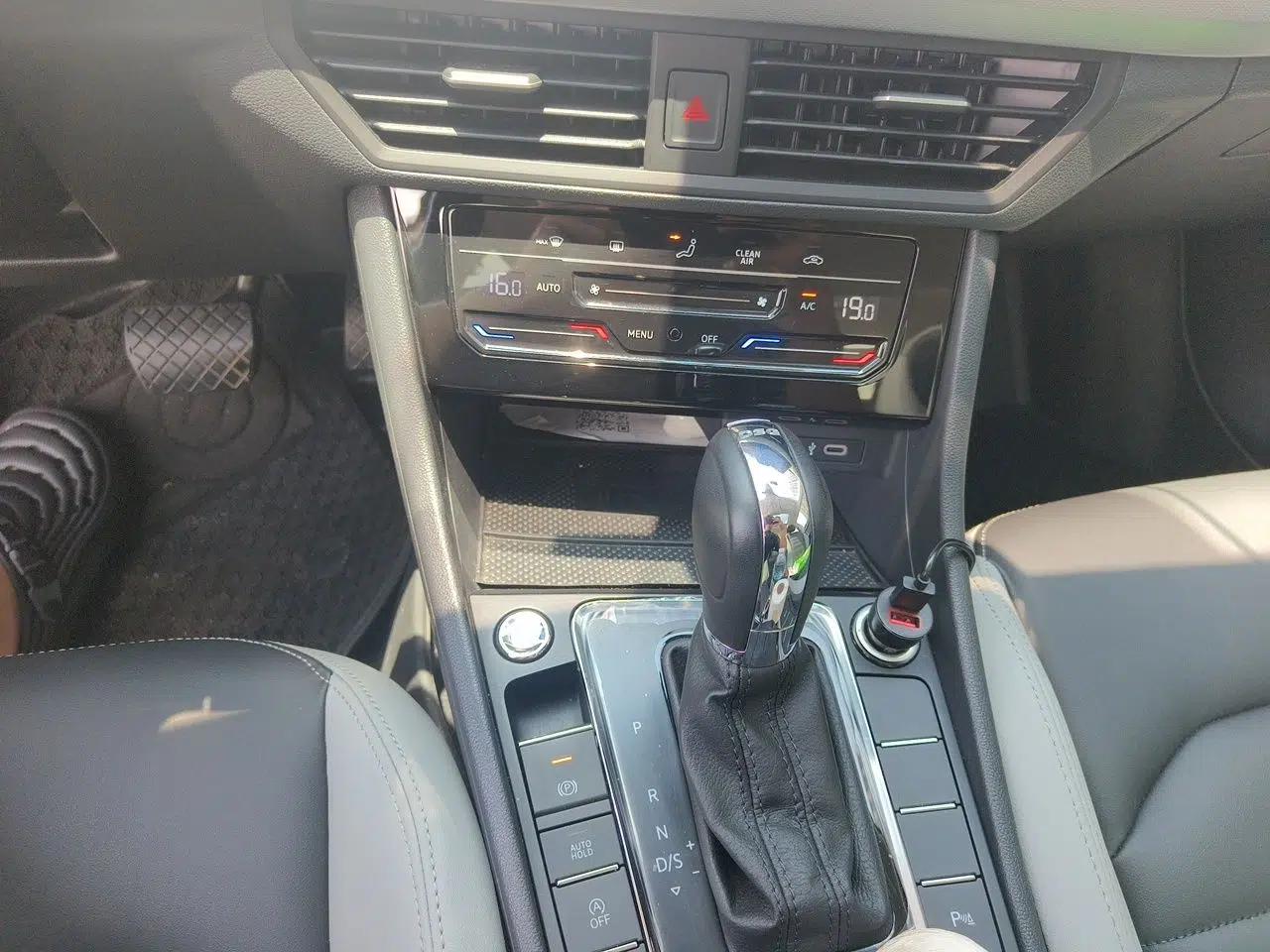 Volkswagen Bora 2023 280TSI DSG Prestige Edition — миниатюра 13