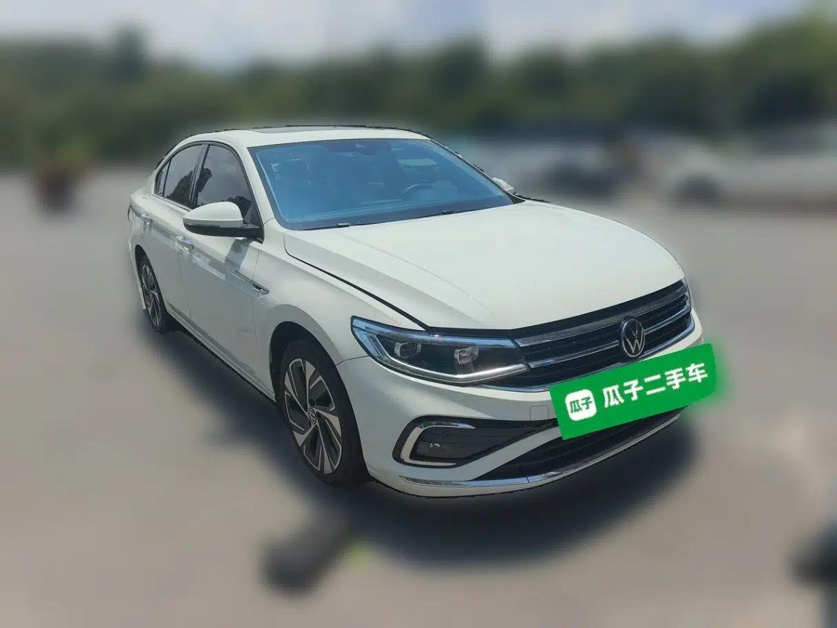 Volkswagen Bora 2023 280TSI DSG Prestige Edition — миниатюра 3