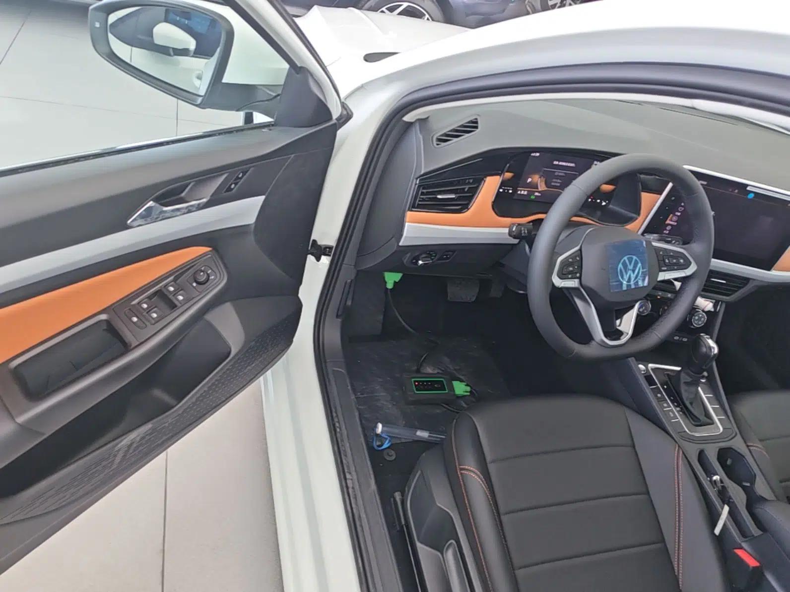 Volkswagen Bora 2026 200TSI DSG Yuexing Navigation Edition — миниатюра 18
