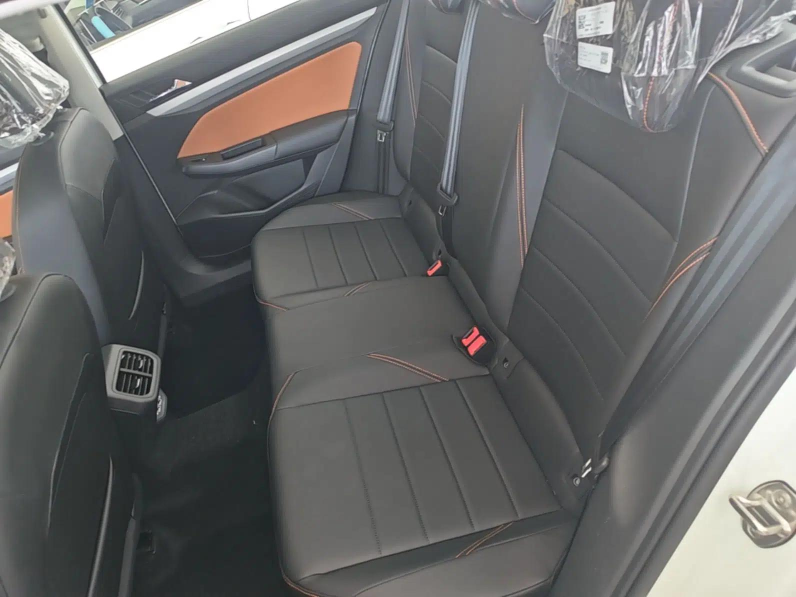 Volkswagen Bora 2026 200TSI DSG Yuexing Navigation Edition — миниатюра 20