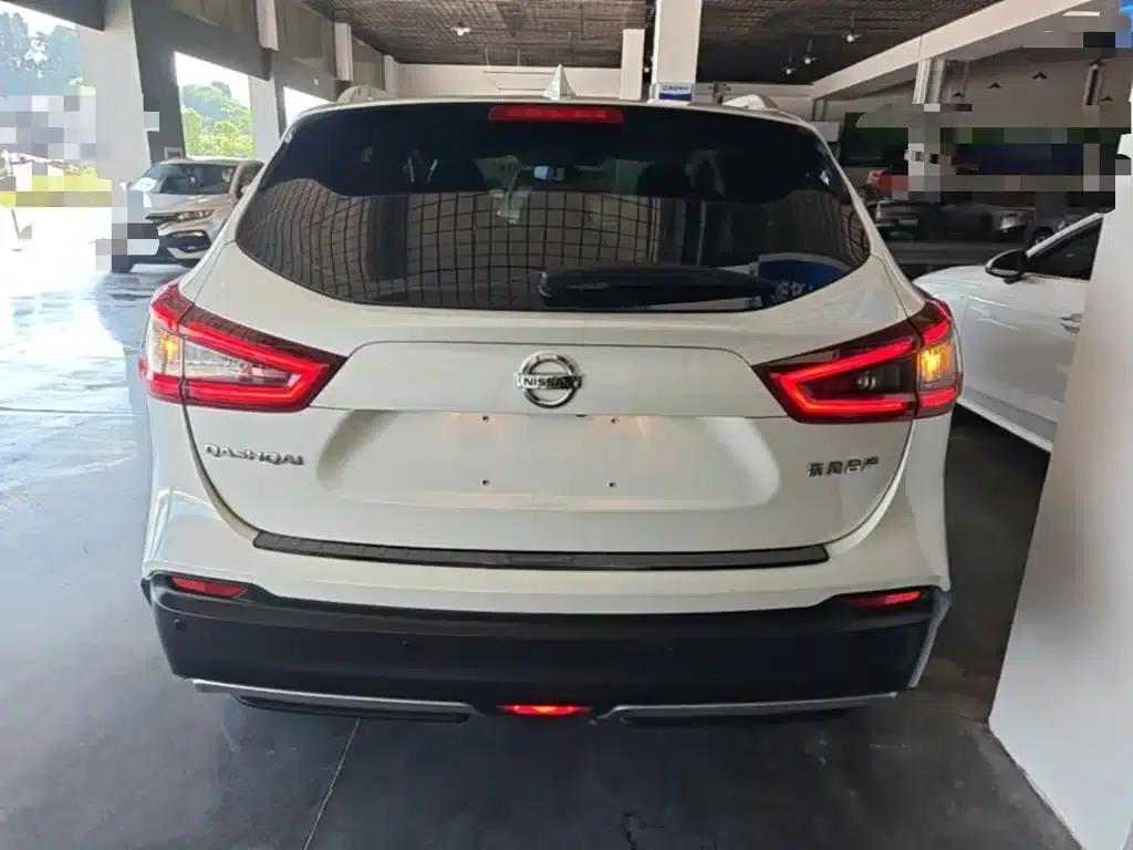 Nissan Qashqai 2022 2.0L CVT XV Smart Edition — миниатюра 6