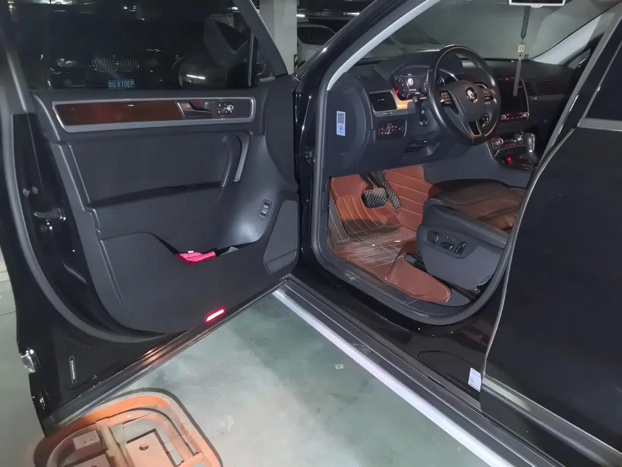 Volkswagen Touareg 2011 3.0 TSI Standard Version — миниатюра 16