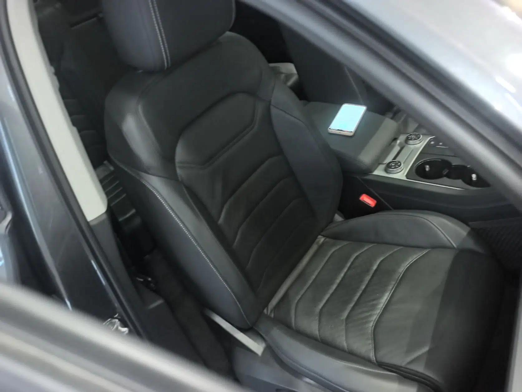 Volkswagen Touareg 2021 2.0 TSI Flagship Special Edition — миниатюра 19