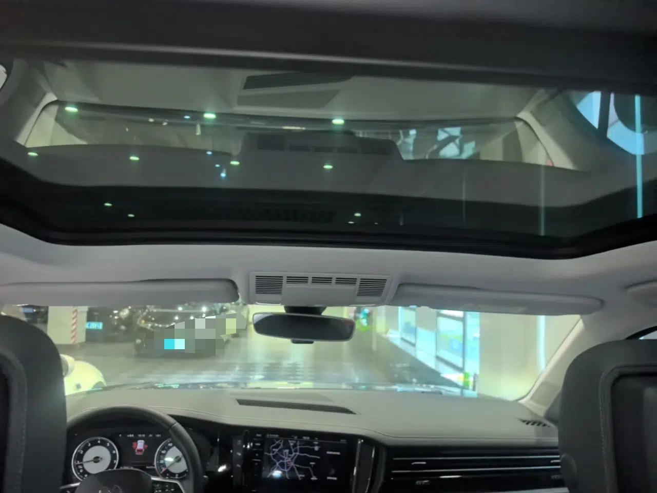 Volkswagen Touareg 2021 2.0 TSI Flagship Special Edition — миниатюра 21