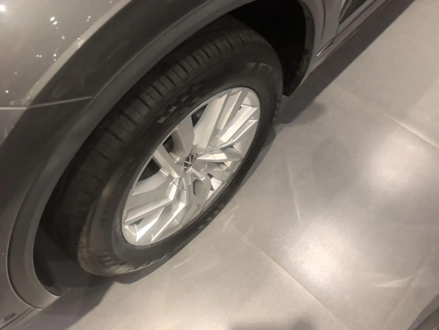 Volkswagen Touareg 2021 2.0 TSI Flagship Special Edition — миниатюра 10